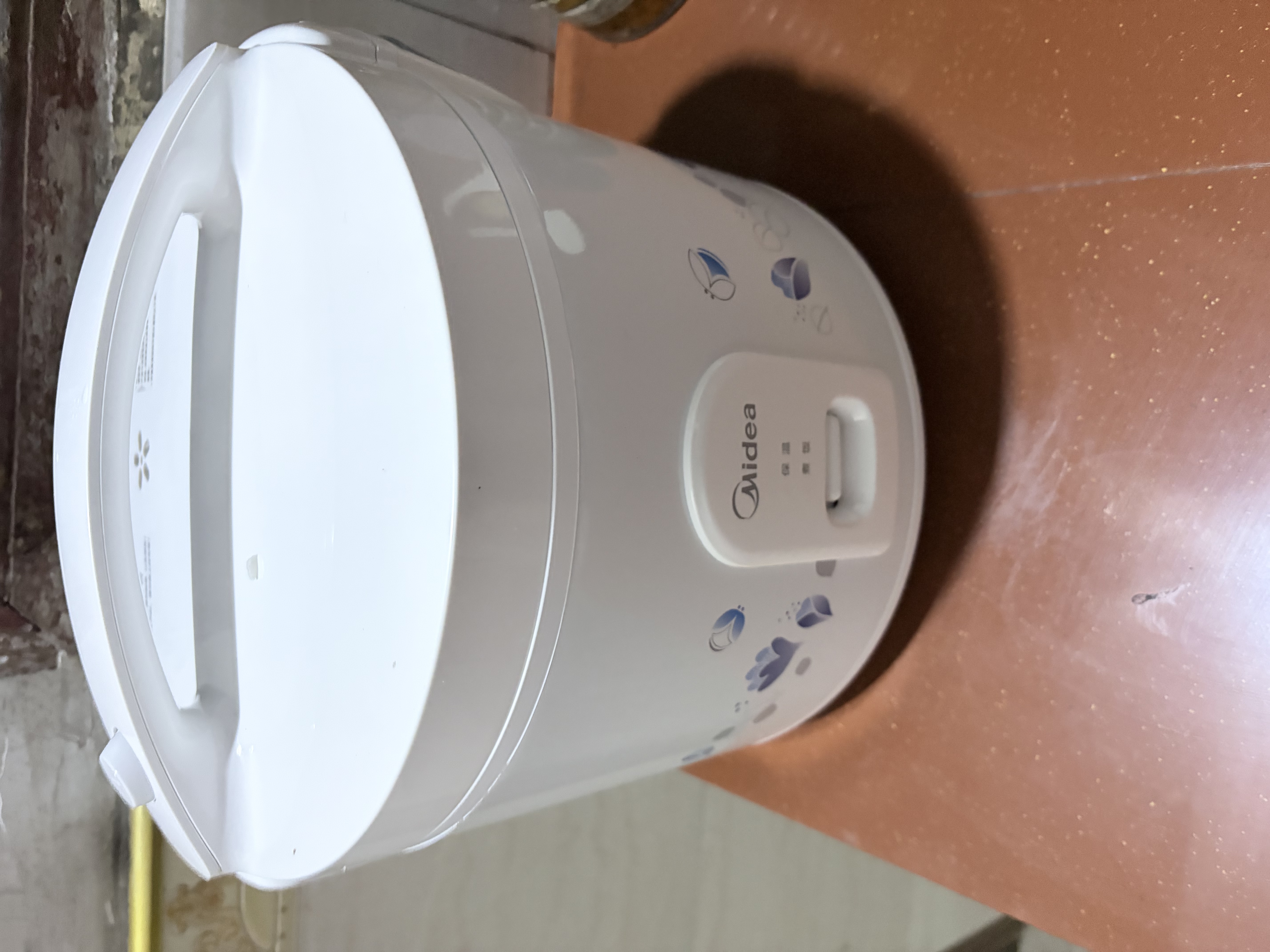 美的（Midea）微压老式电饭煲家用大容量不粘锅电饭锅2-3-4-5-8人商用蒸煮一体多功能柴火饭煮饭锅米饭锅老人用 4升款 4L 2-6人用 实拍图