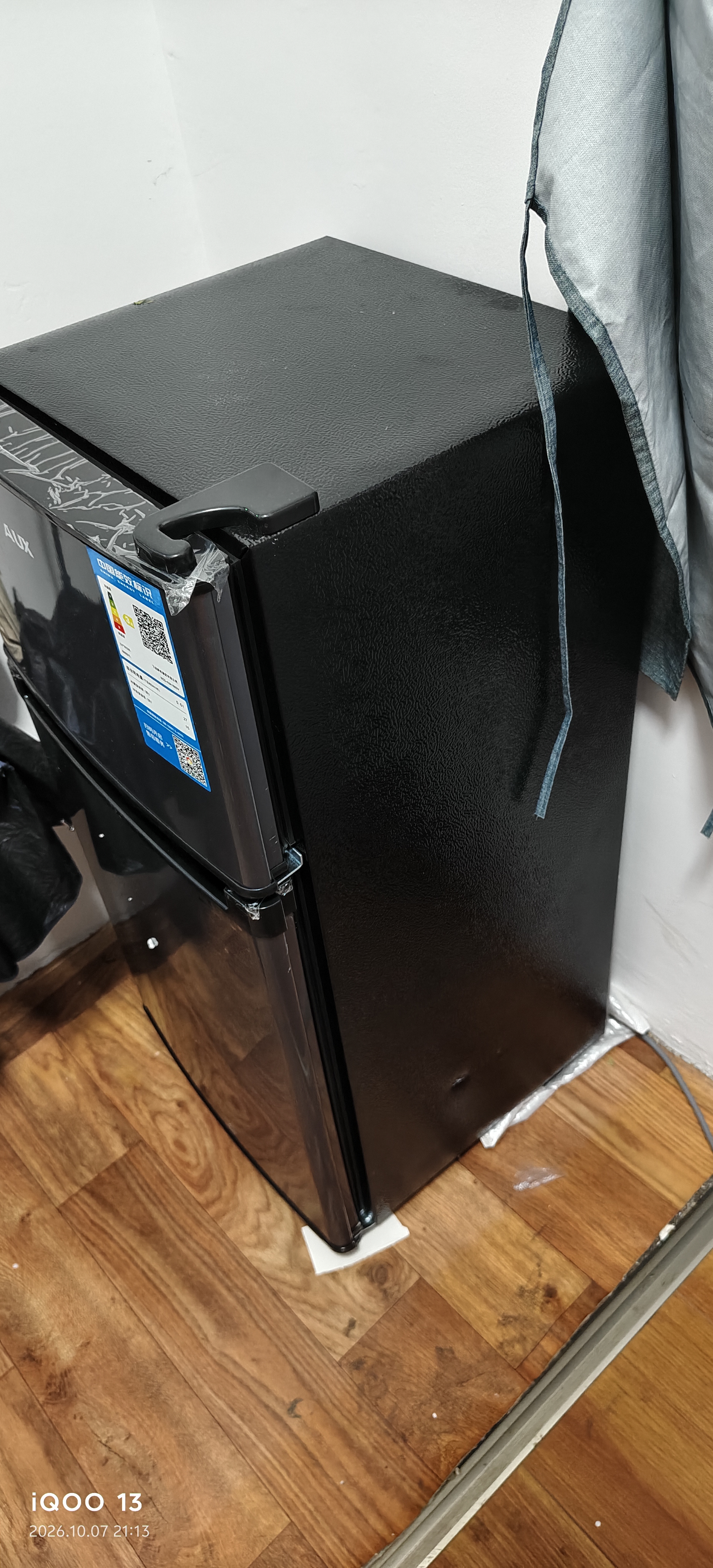 奥克斯（AUX）小冰箱家用小型迷你冷藏冷冻两用出租房宿舍用节能省电寝室办公室电冰箱 【节能省电】156灰蓝【高效保鲜 铜管速冷】42L 实拍图