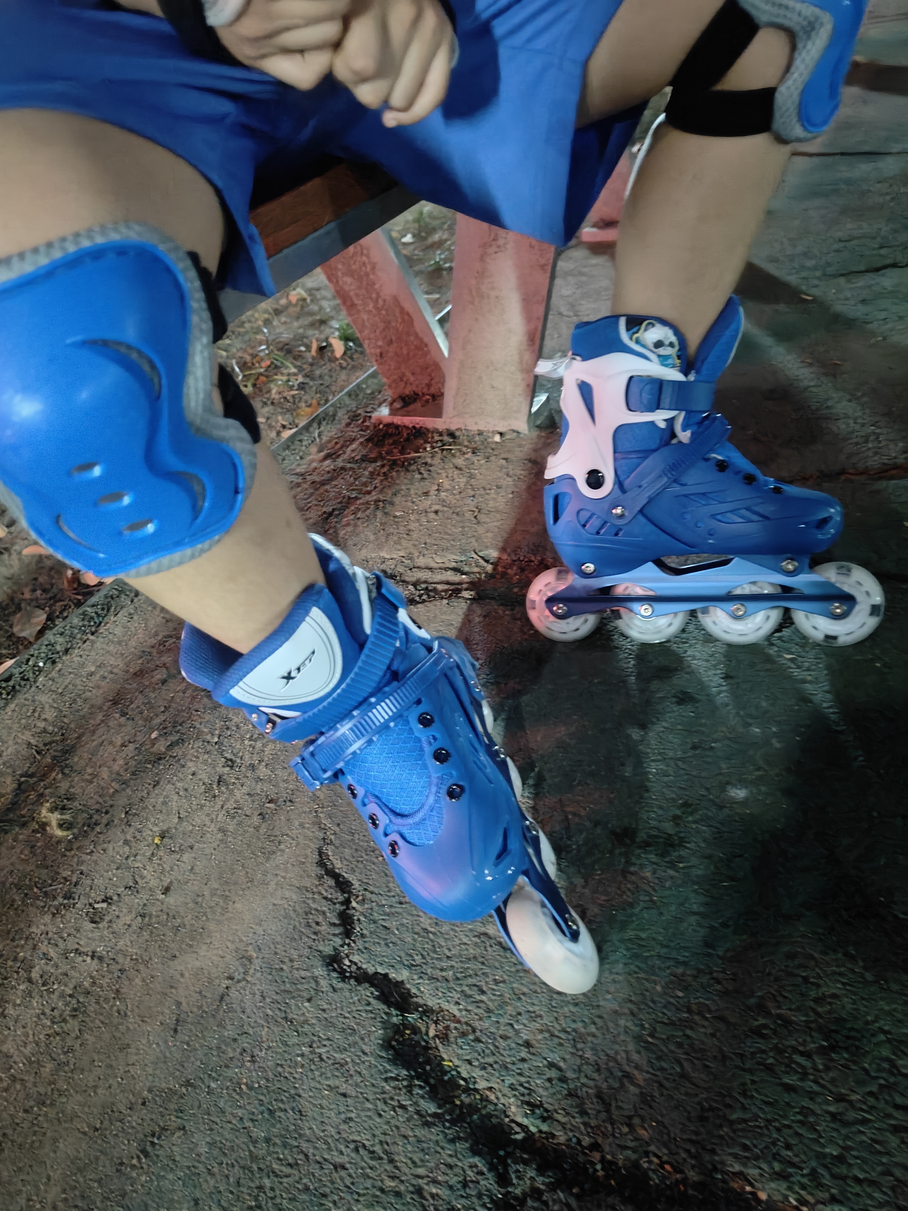 特步（XTEP）轮滑鞋儿童溜冰鞋女童滑轮鞋儿童轮滑鞋男【中小学轮滑课程必备】 实拍图