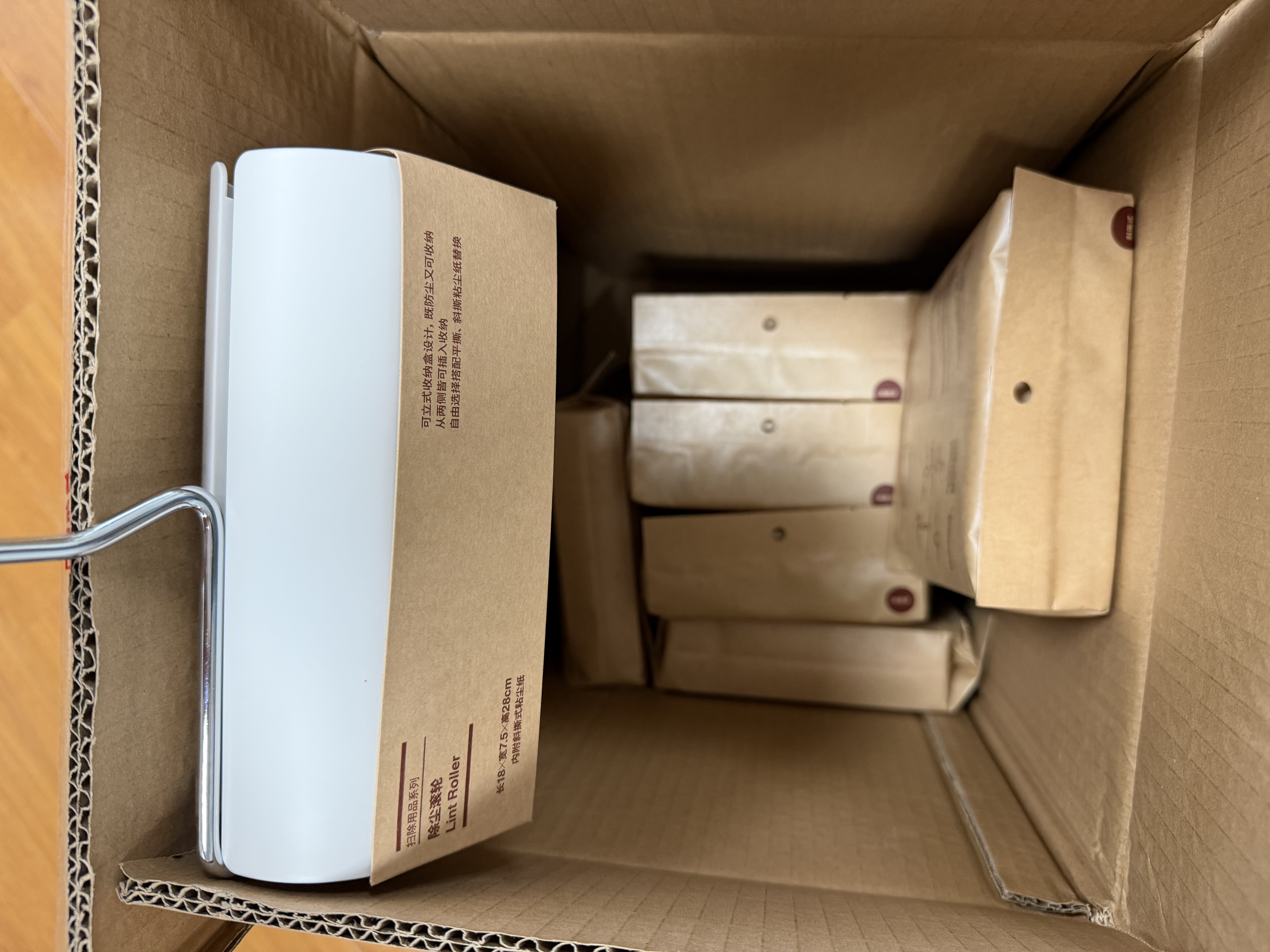 MUJI  扫除用品系列 地毯除尘滚轮/替换纸 滚筒mini粘毛器 地毯除尘滚轮长18*宽7.5*高28cm 内附斜撕式粘尘纸 实拍图