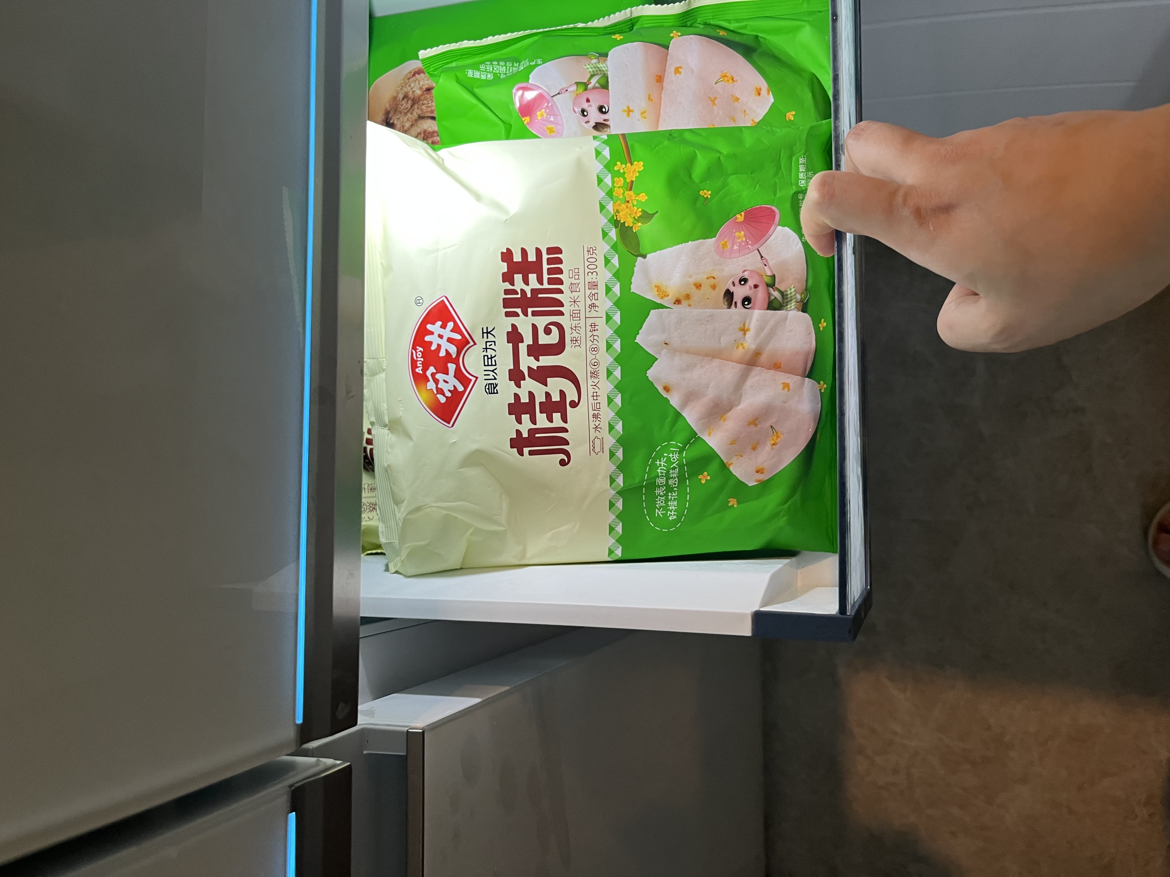 安井桂花糕 300g*3袋  每袋10块 发糕状元糕糕点 家庭装儿童早餐 实拍图