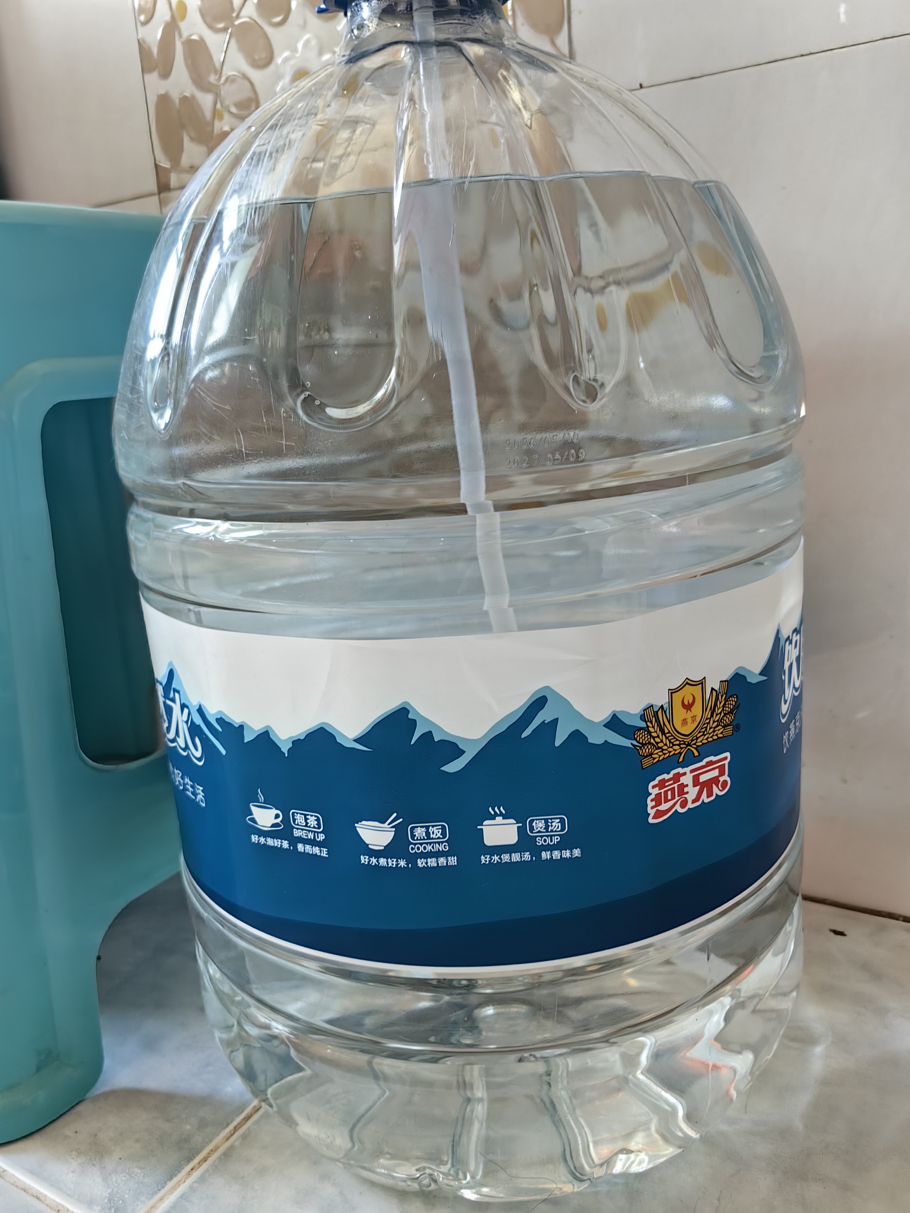 燕京天然水深层饮用水19L*1桶 桶装水大桶 一次性桶非纯净水免押金 实拍图