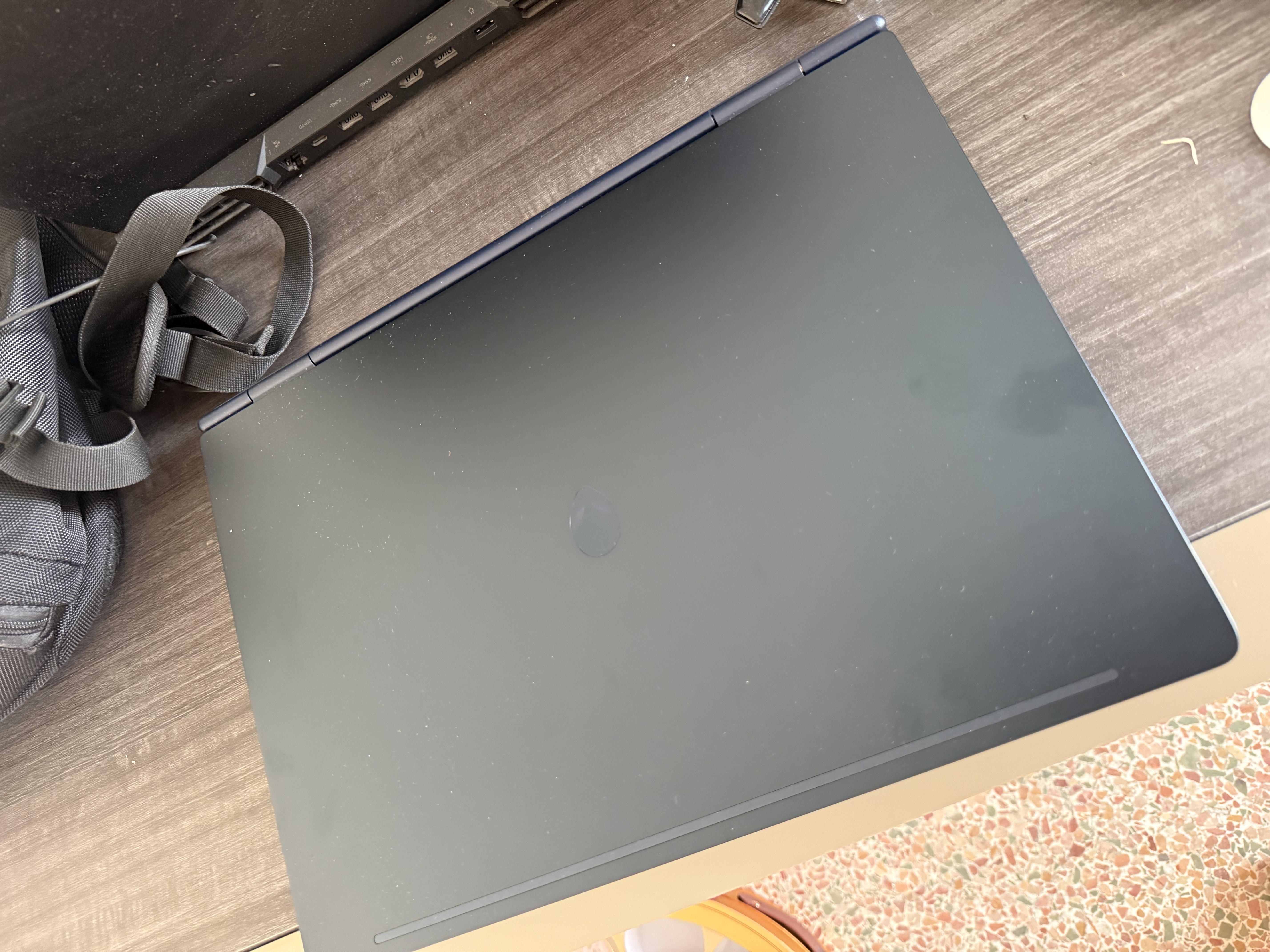 外星人（Alienware）游戏本国家补贴星舰16X 16英寸笔记本电脑OLED屏酷睿Ultra7-270HX Plus 5060显卡32G 1T 2.5K 2763 实拍图