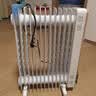 美的（Midea）【金缕衣】家用电热油汀取暖器立式电暖器 13片电暖气 全屋升温取暖神器/节能加湿烘衣NY2213-18GW 实拍图