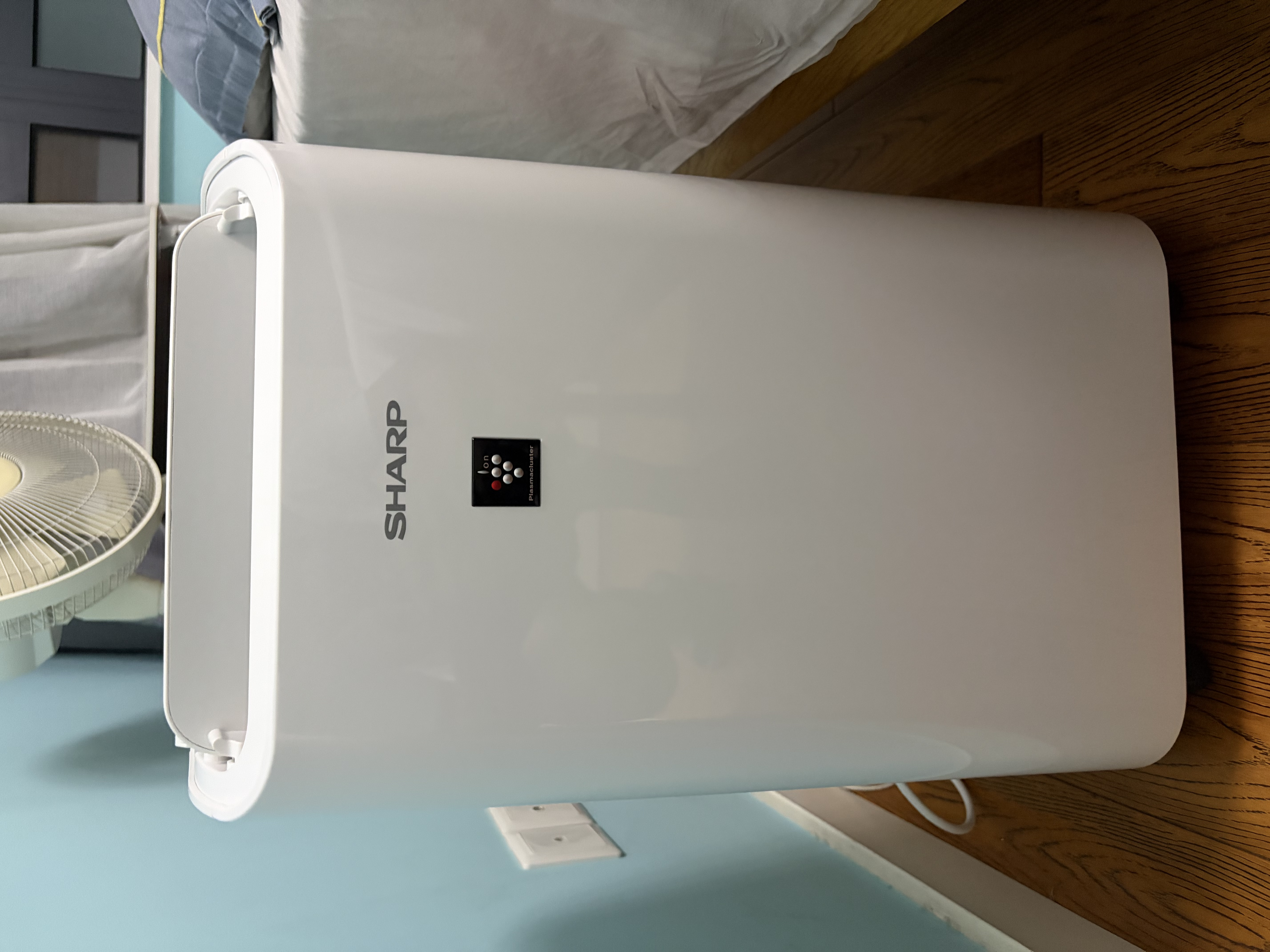 夏普除湿机20L家用轻音客卧抽湿机别墅地下室净化除湿一体机干衣机去湿器 PCI杀菌除霉 标配滤网CT20F 实拍图
