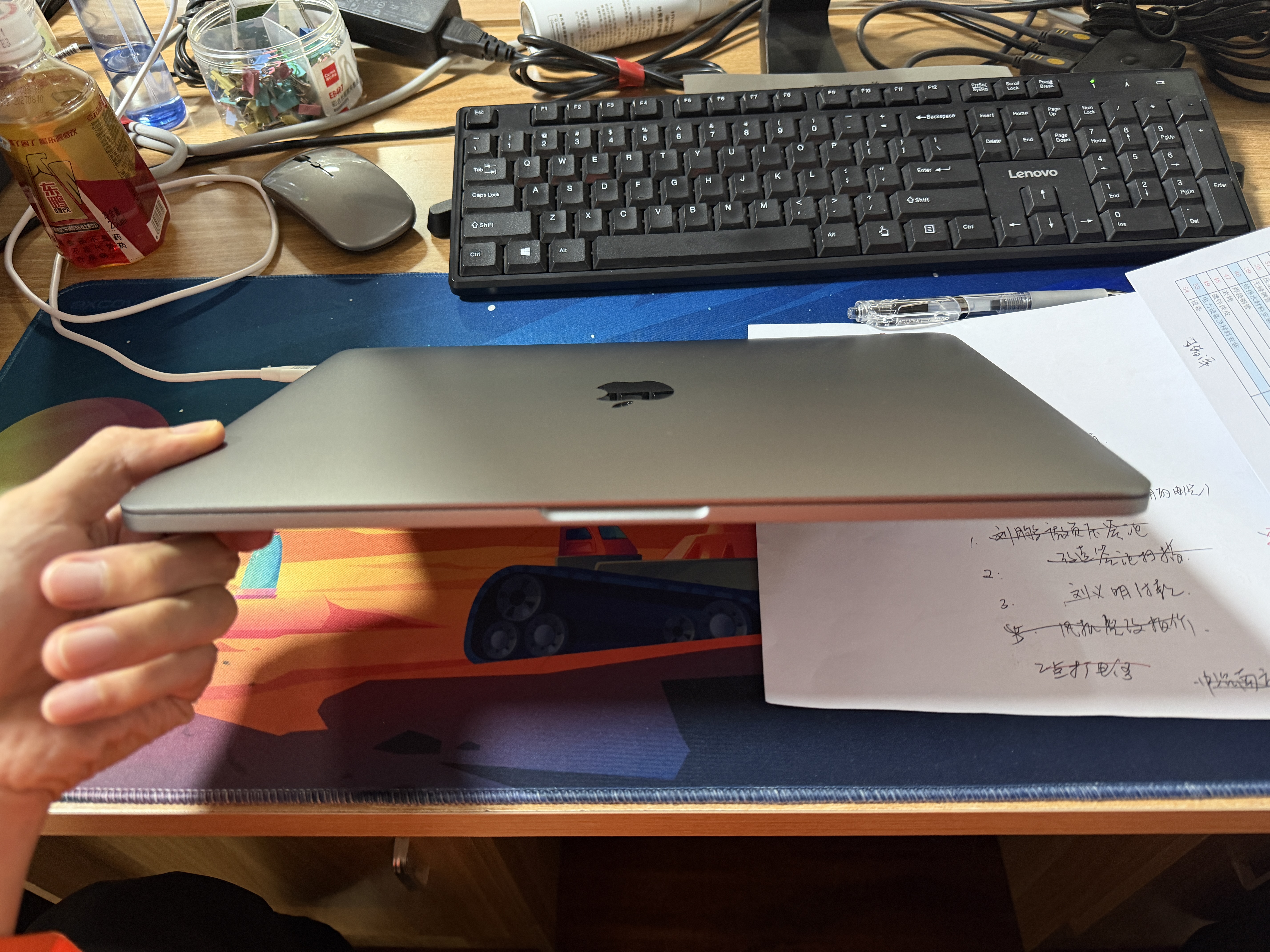 苹果（Apple） MacBook Pro/Air 二手苹果笔记本电脑 商务 办公 游戏 设计 剪辑 99新20款K32灰K62银八代8G/256G 实拍图