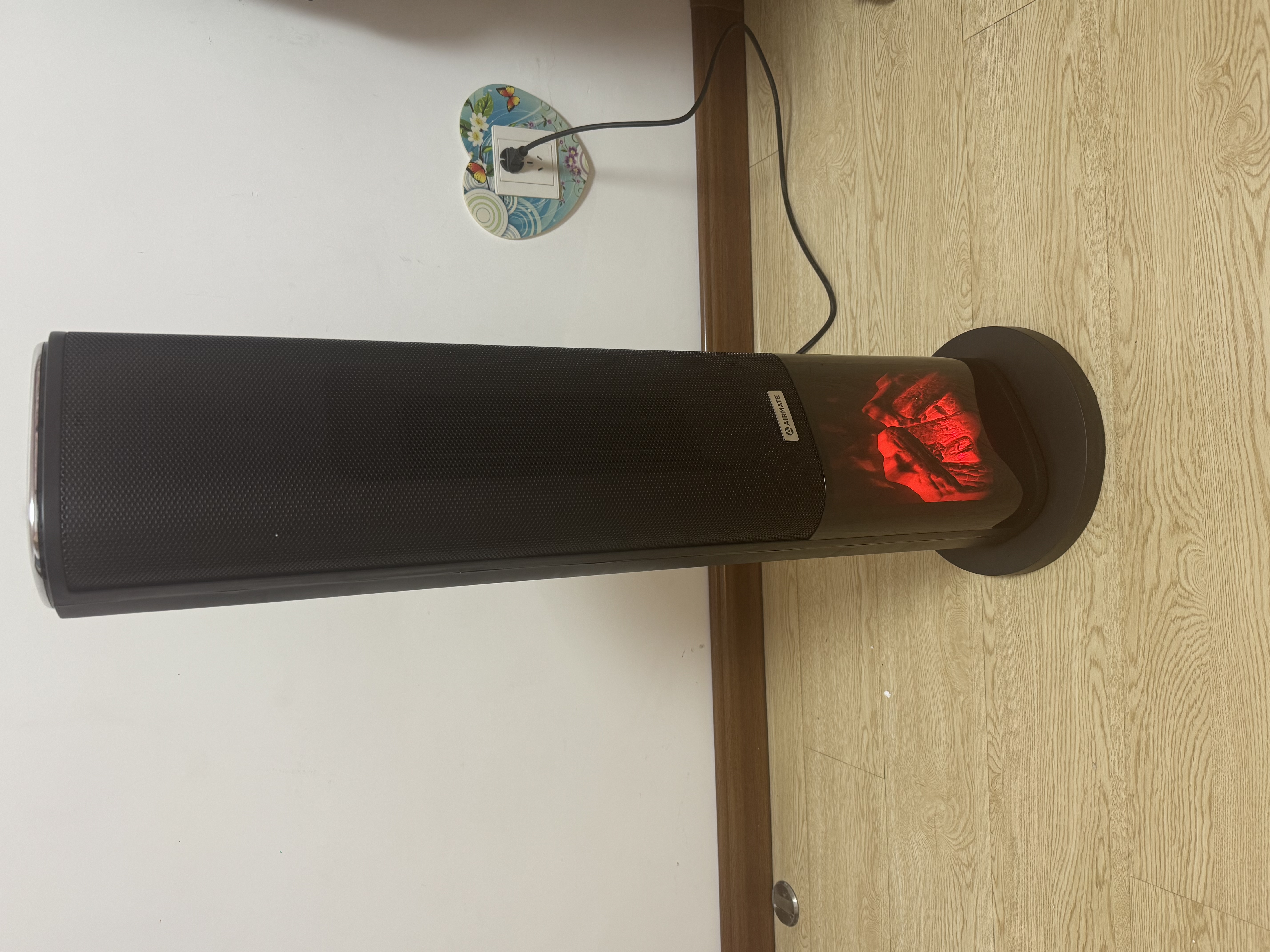 艾美特（AIRMATE）【店长推荐】火焰暖风机石墨烯取暖器电暖气家用办公室节能全屋大面积速热小太阳语音电暖器 实拍图