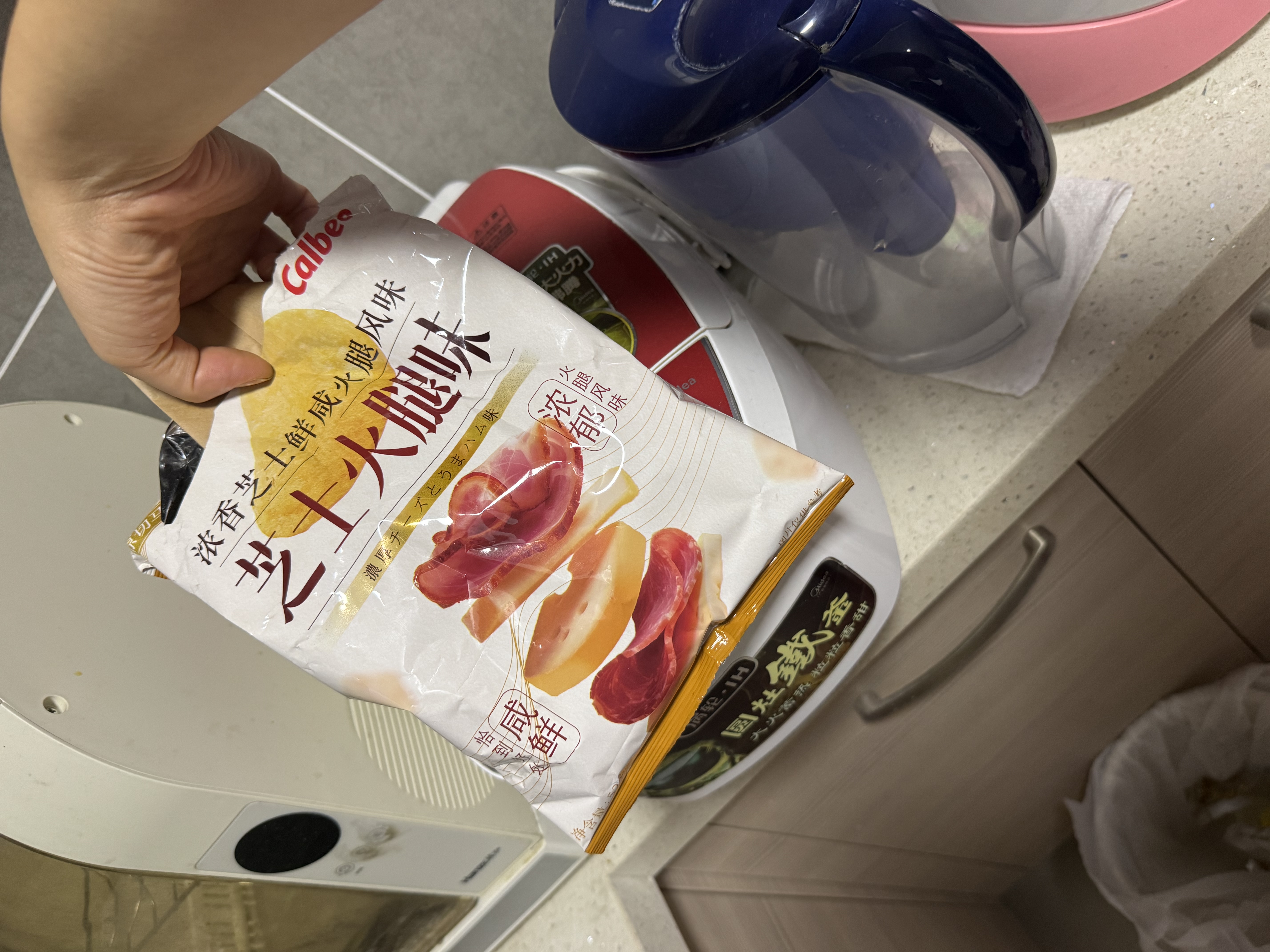 卡乐比（Calbee）薯片芝士火腿味薯片52g/袋 办公室膨化食品解馋小吃休闲零食 实拍图