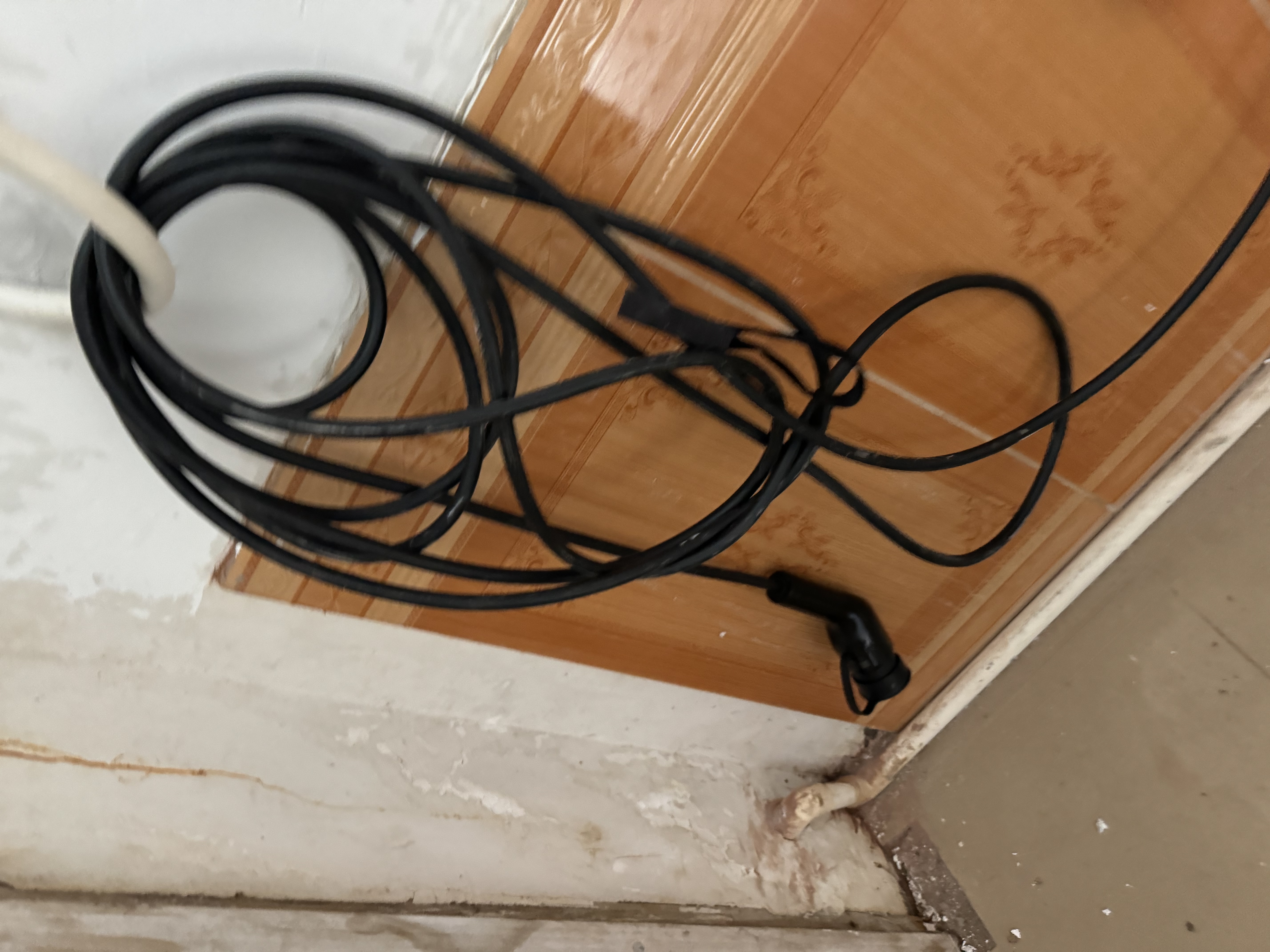 公牛随车充便携式充电枪器3.5kw家用适配于理想特斯拉大众比亚迪小米极氪问界m8小鹏星愿新能源汽车 【新国标3C认证】3.5kW舒享版-10米 实拍图