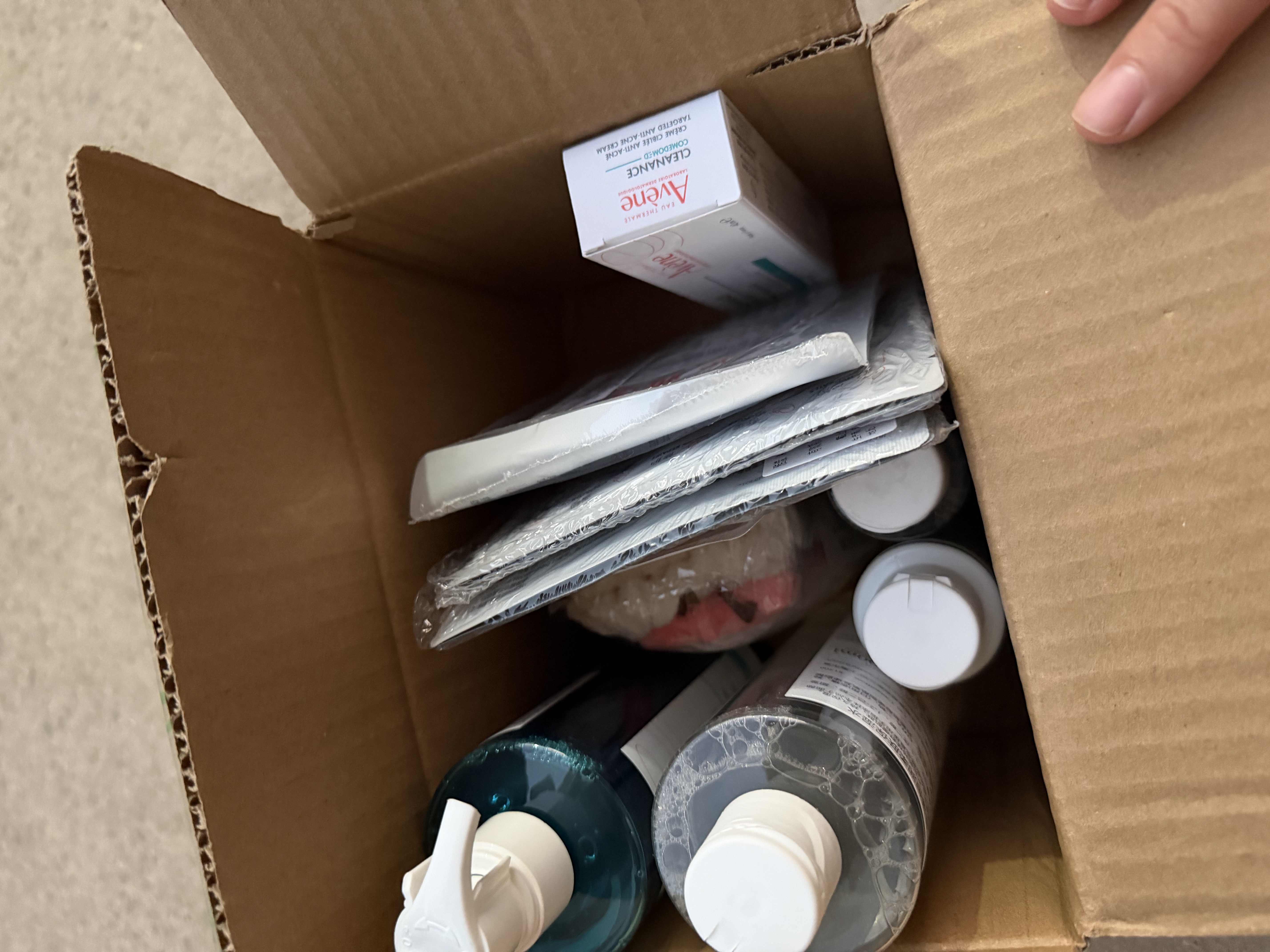 雅漾（Avene）净颜祛痘精华乳40ML 酸A祛痘膏去闭口堵塞细毛孔青少年护肤礼物 实拍图