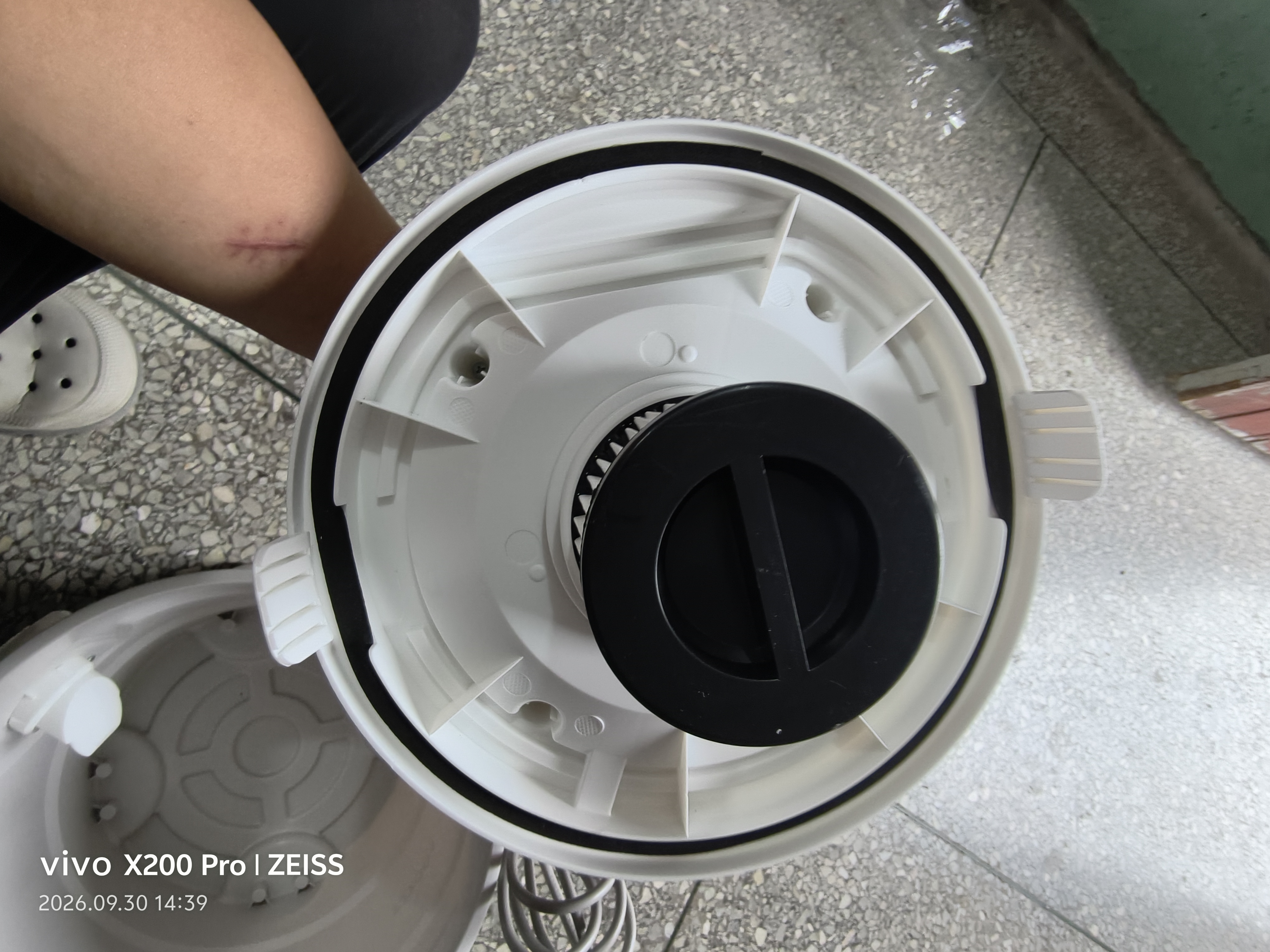 德尔玛（Deerma）【返50E卡到手102元】TJ700S 桶式吸尘器 开荒装修院子吹灰 家用商用 1200W大功率 3用吸头 实拍图