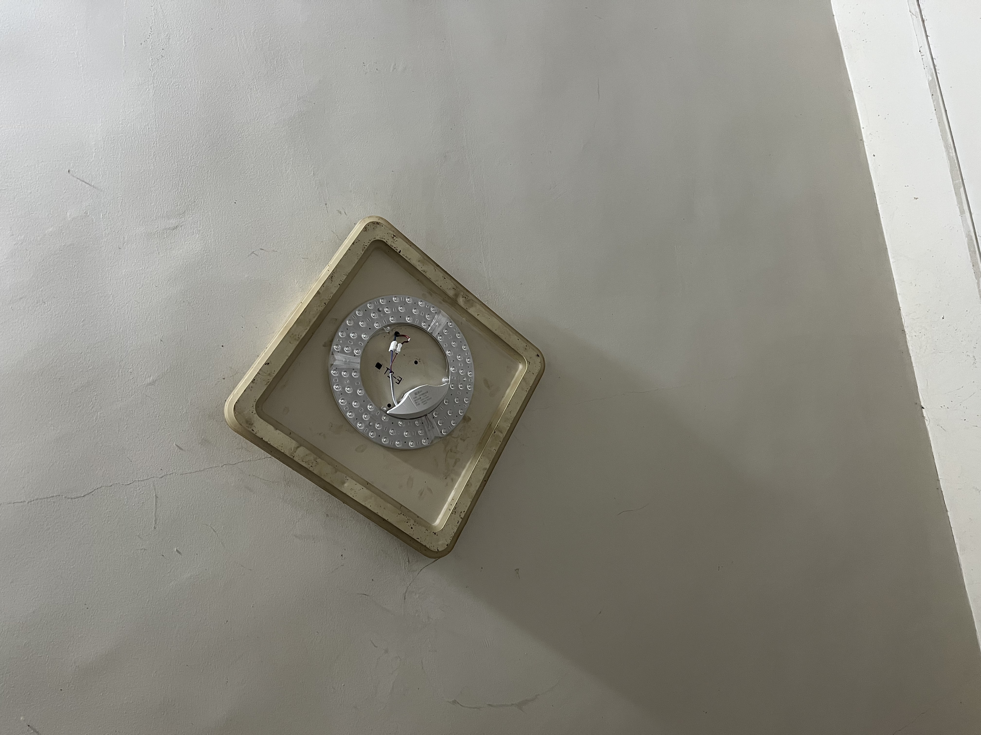 星泽兴 led灯盘吸顶灯芯替换灯板灯泡圆形磁吸灯条灯管风扇灯光源模组 升级超亮无频闪-72W三色-直径28.5cm 实拍图