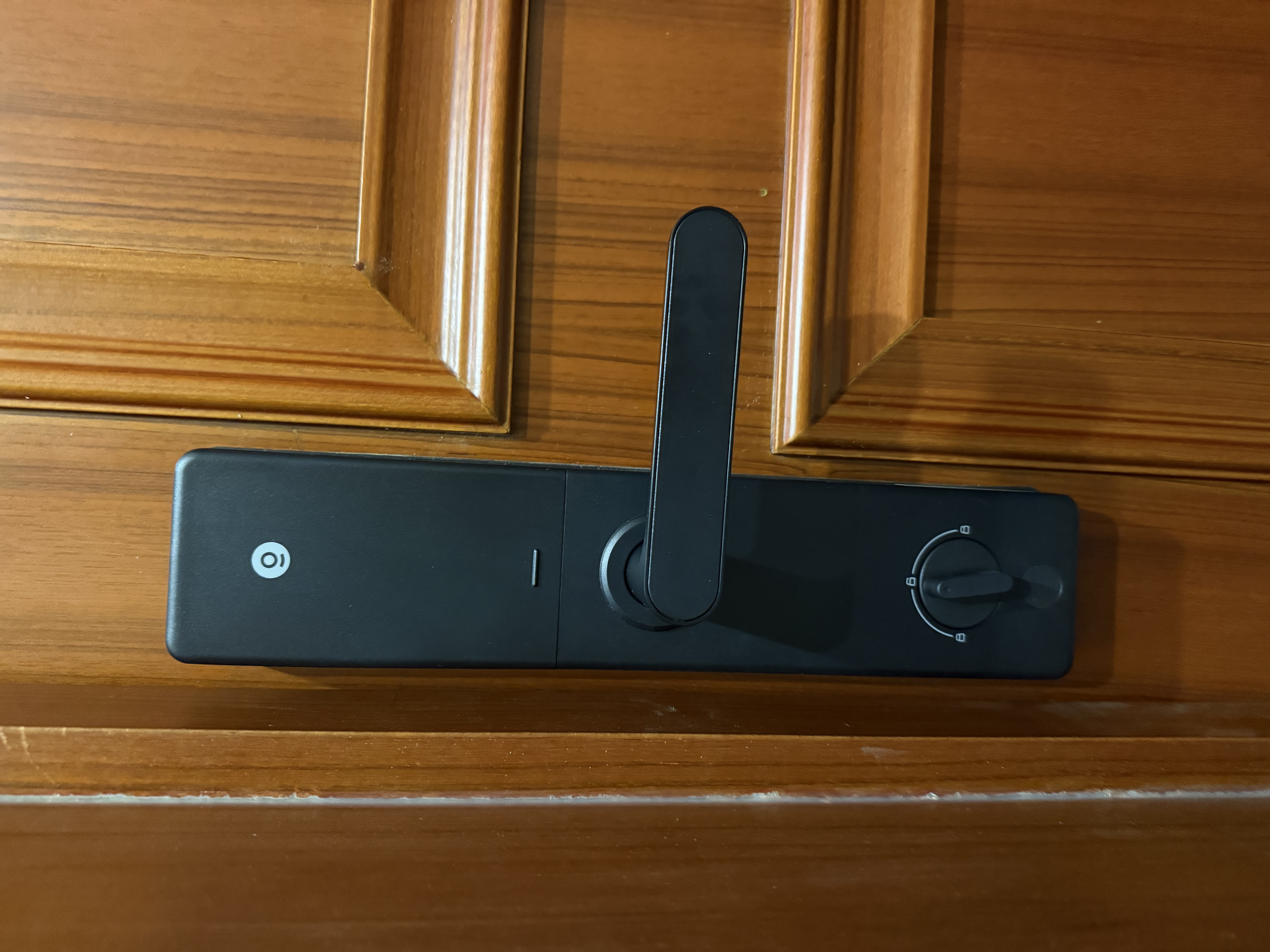 凯迪仕（KAADAS）智能门锁 指纹锁 防盗门锁密码锁 入户门电子智能锁 V9 实拍图