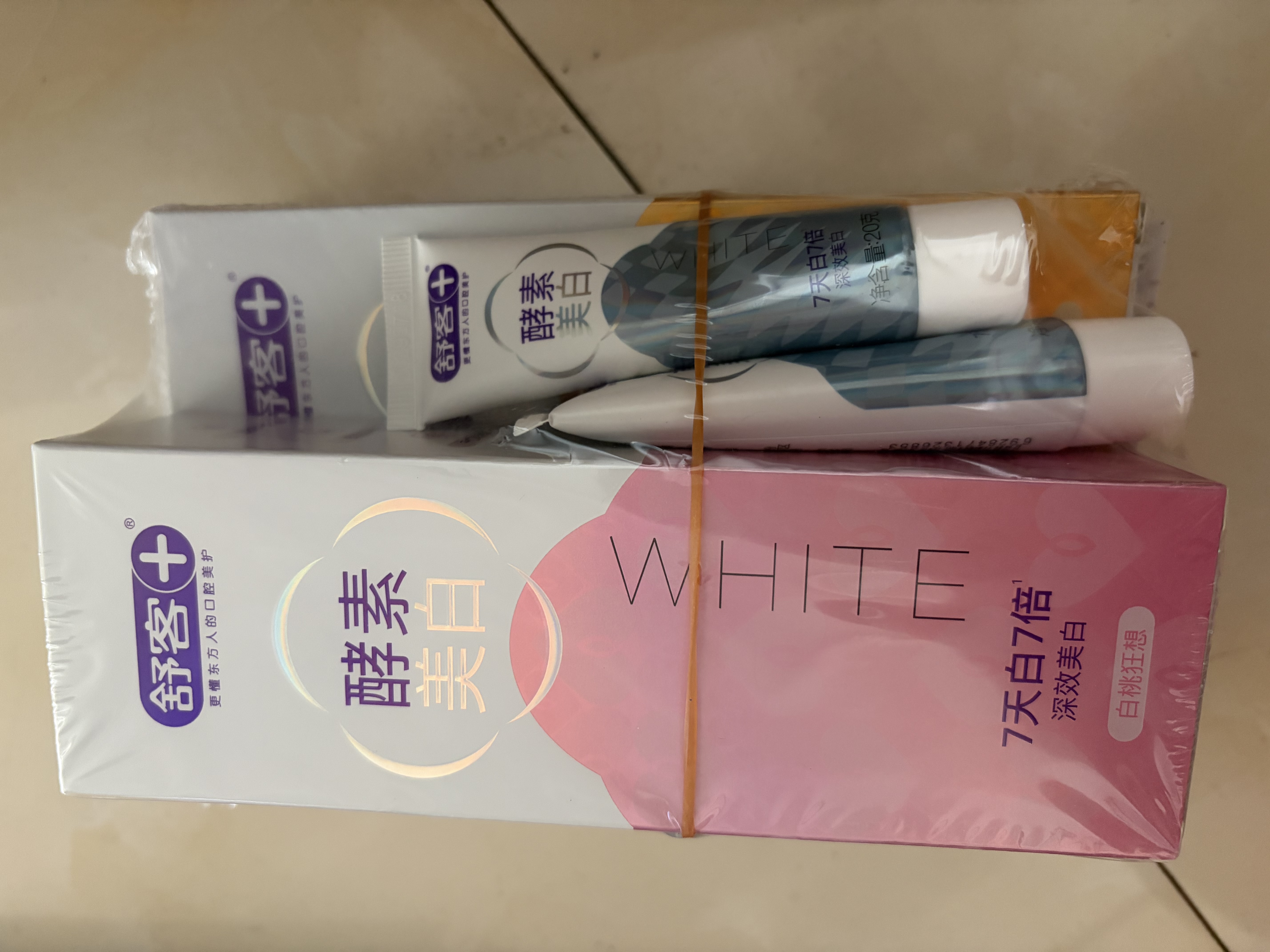 舒客美白酵素香氛牙膏去黄去牙渍烟渍清新减轻口臭防蛀120g*3包装随机 实拍图