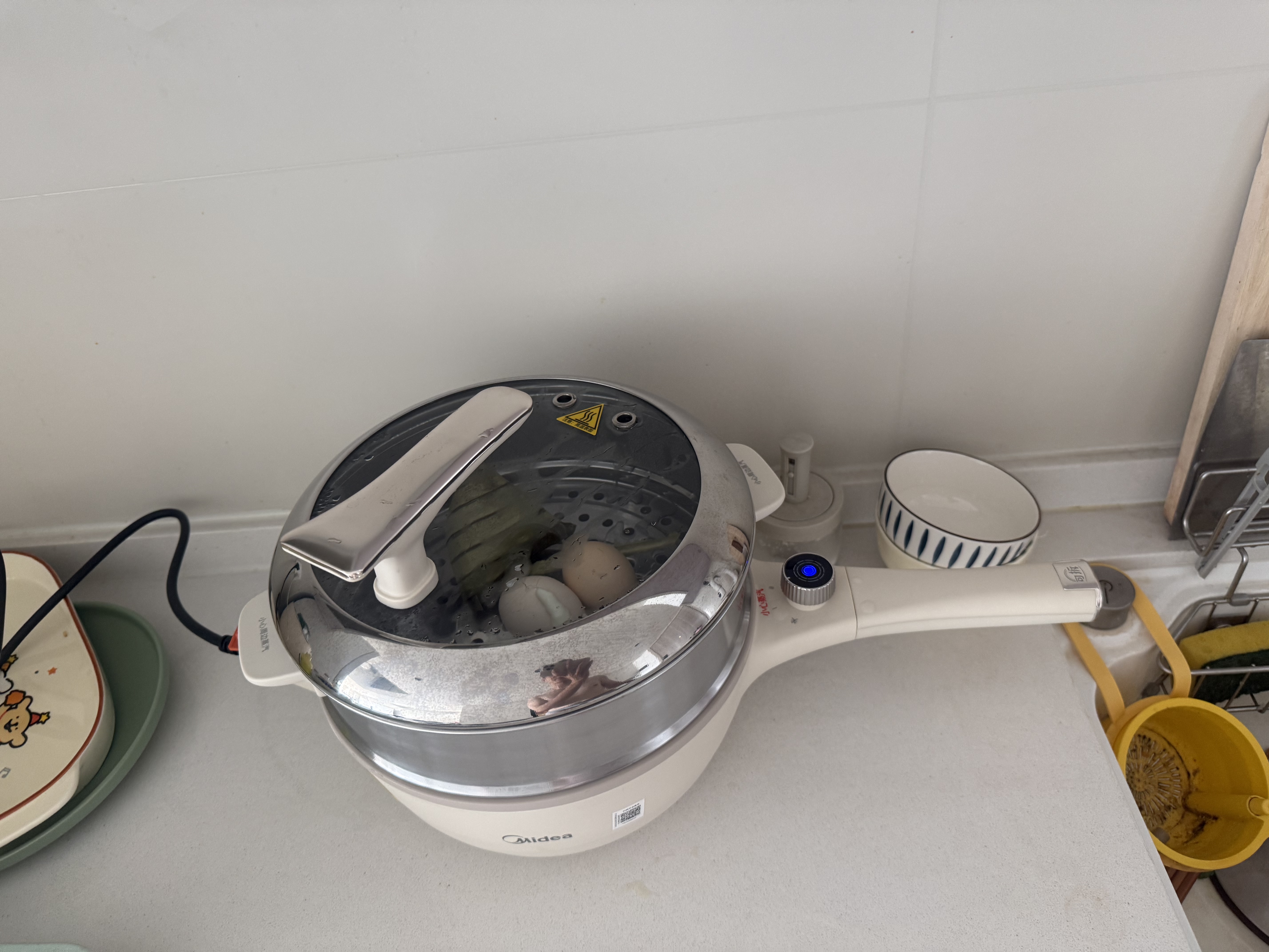 美的（Midea）0氟钛陶 电炒锅 电蒸锅 电煮锅 家用炒菜多功能一体电热锅电火锅 4L多用途锅HCG2821F 配蒸笼新品 实拍图