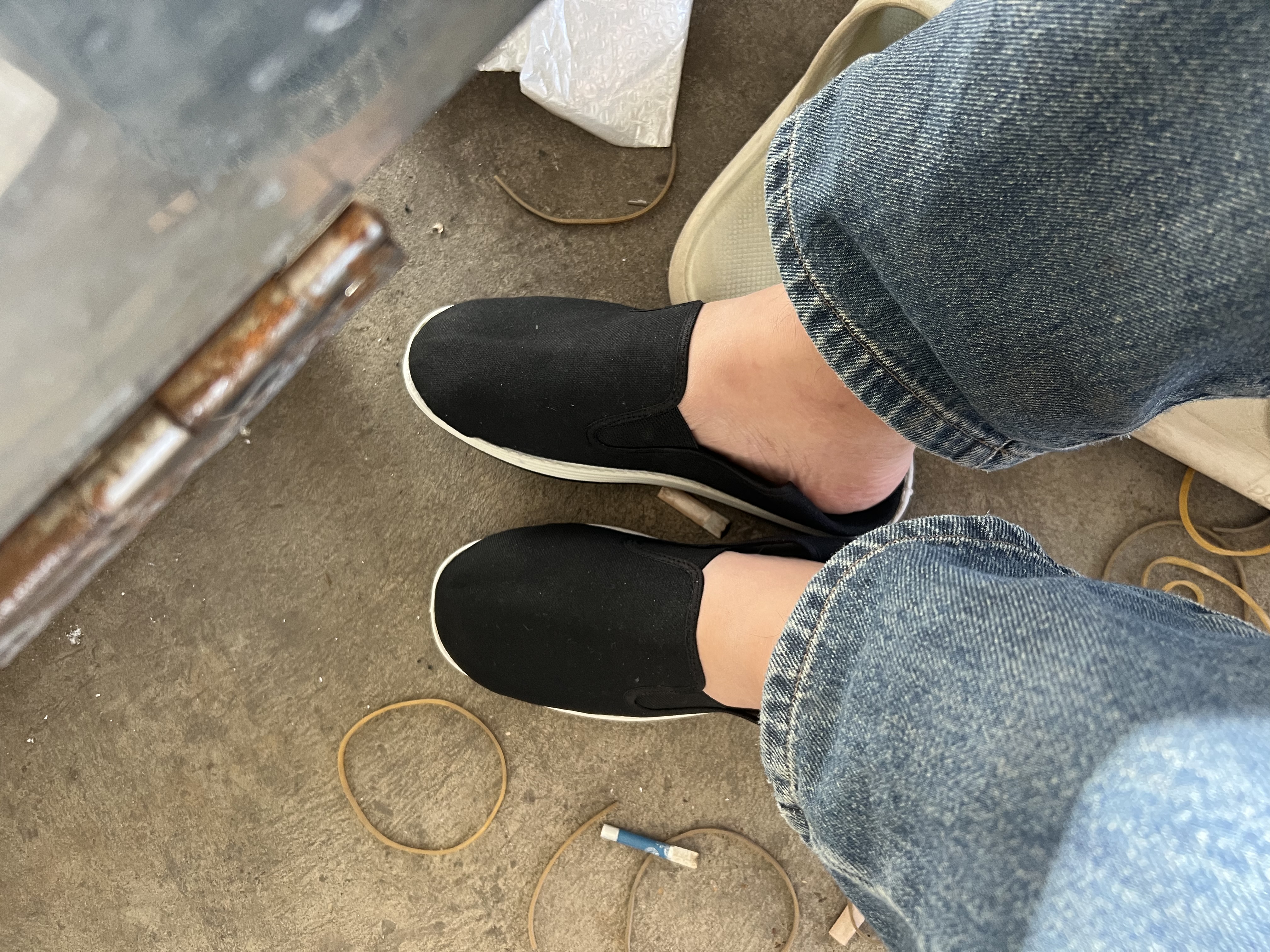 铸固 老北京布鞋 黑布鞋轮胎底劳保布鞋一脚蹬手工布鞋男女工作鞋 42码  实拍图