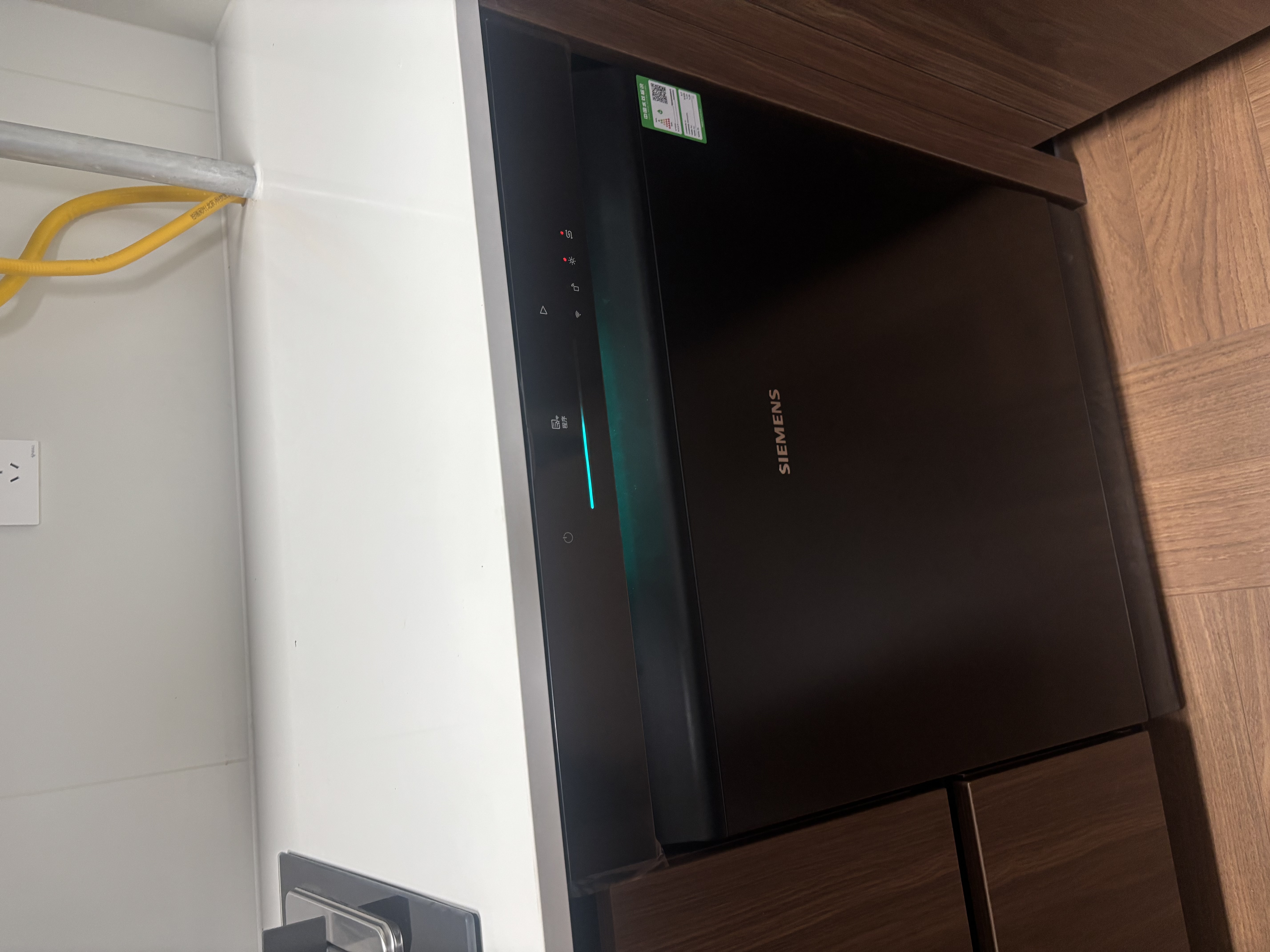 西门子（SIEMENS）极净魔盒3.0MAX 洗碗机17+3套 170升以上家用大容量 智能开门烘干 10天10夜抑菌存储 北极光系列 SN23EB88KC 实拍图