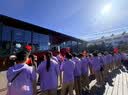 优和（UHOO）国庆小国旗手持小红旗手摇旗 小五星红旗杆帜 8号100面带杆14*21cm送贴纸 户外儿童手拿小旗子带杆 实拍图