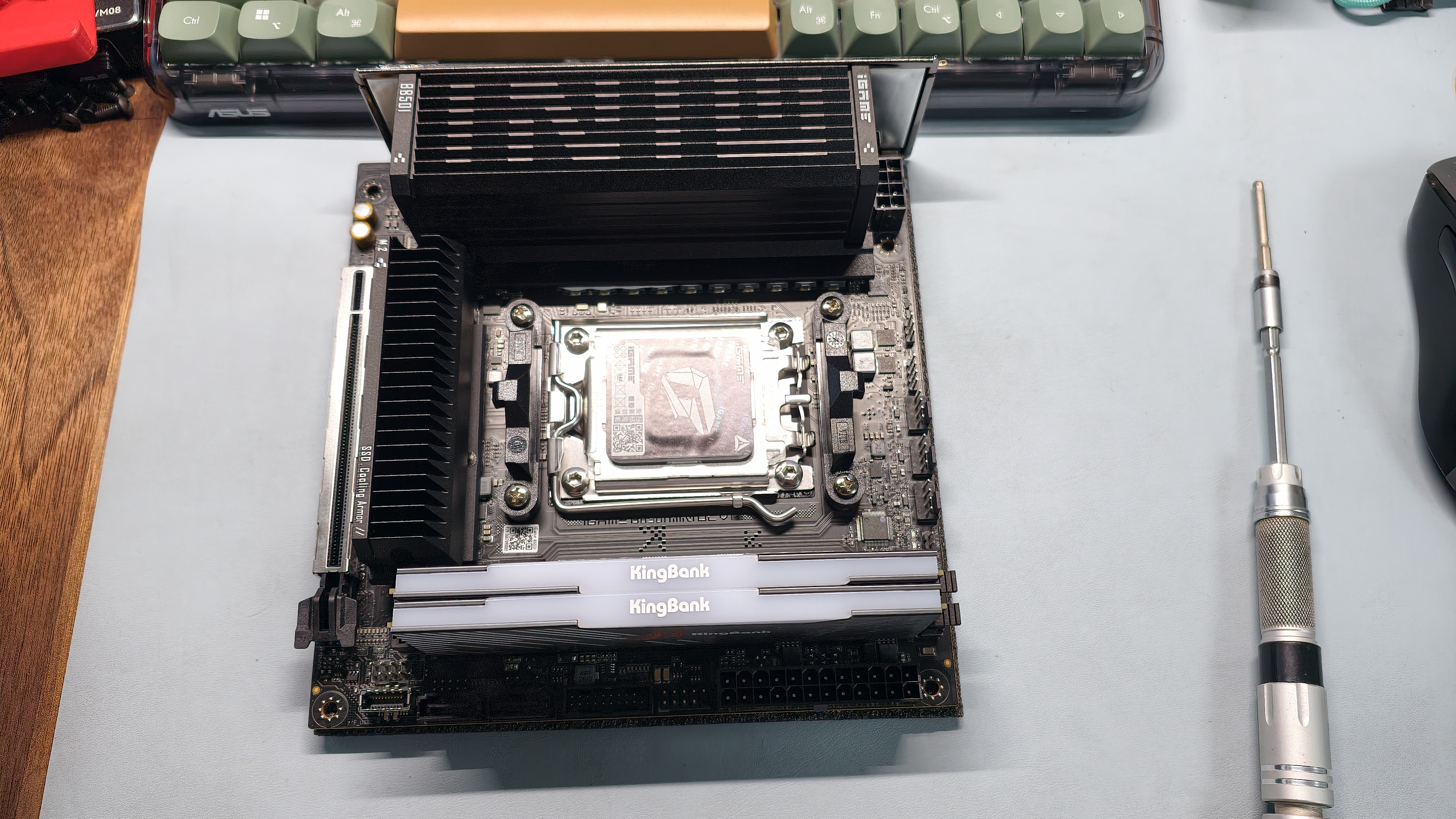 七彩虹（Colorful）iGame B850I MINI OC V14主板DDR5 支持CPU 9800X3D/9700X/7800X3D (AMD B850/socket AM5) 实拍图