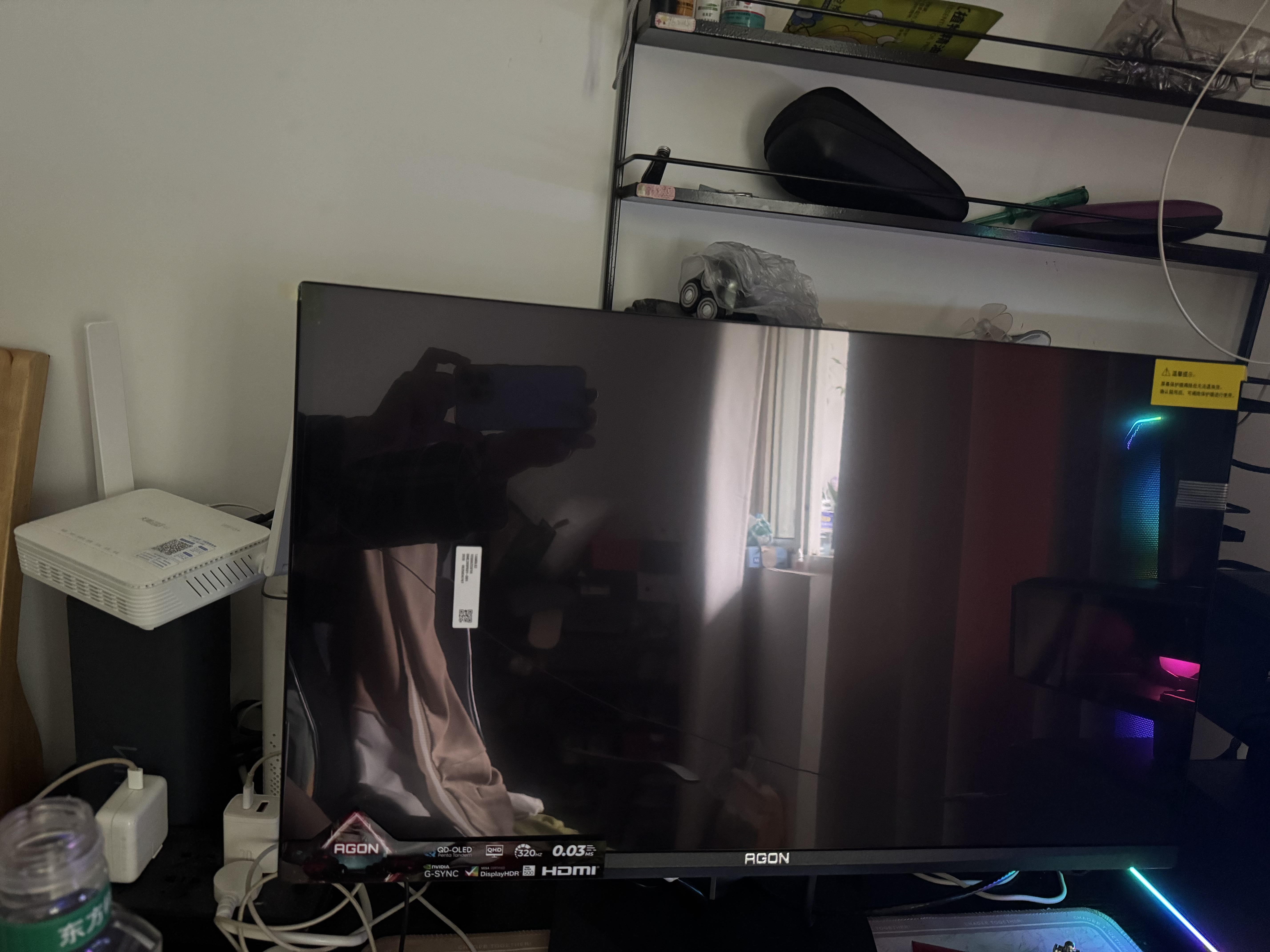 AOC爱攻昊天27英寸2K OLED 320Hz五层堆叠 BlackAR镜面抗反抗眩 色准王HDR500电竞显示器AG277QSD 实拍图