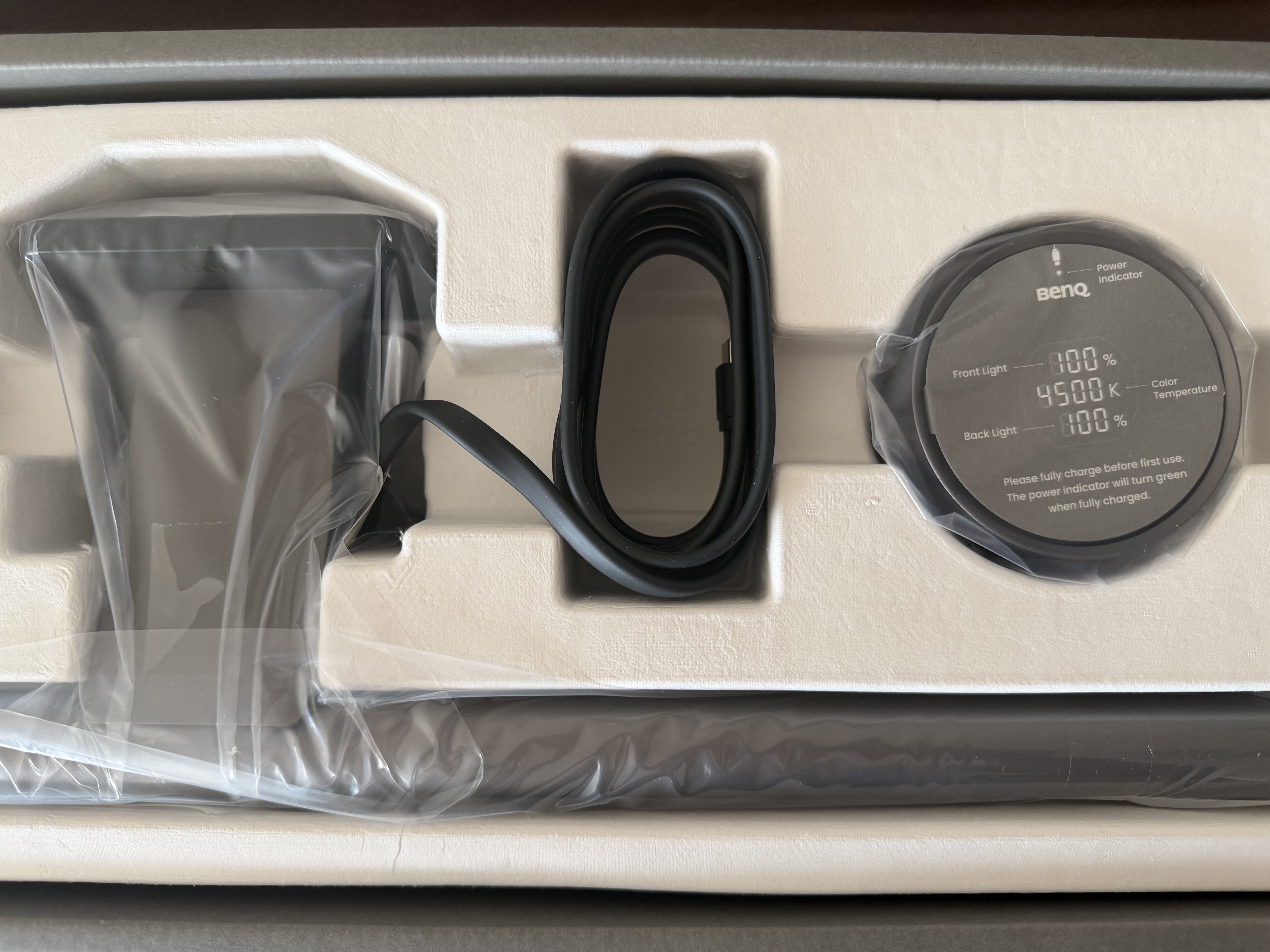 明基(BenQ) ScreenBar Halo2屏幕挂灯护眼全光谱电竞智能无线显示器灯 实拍图