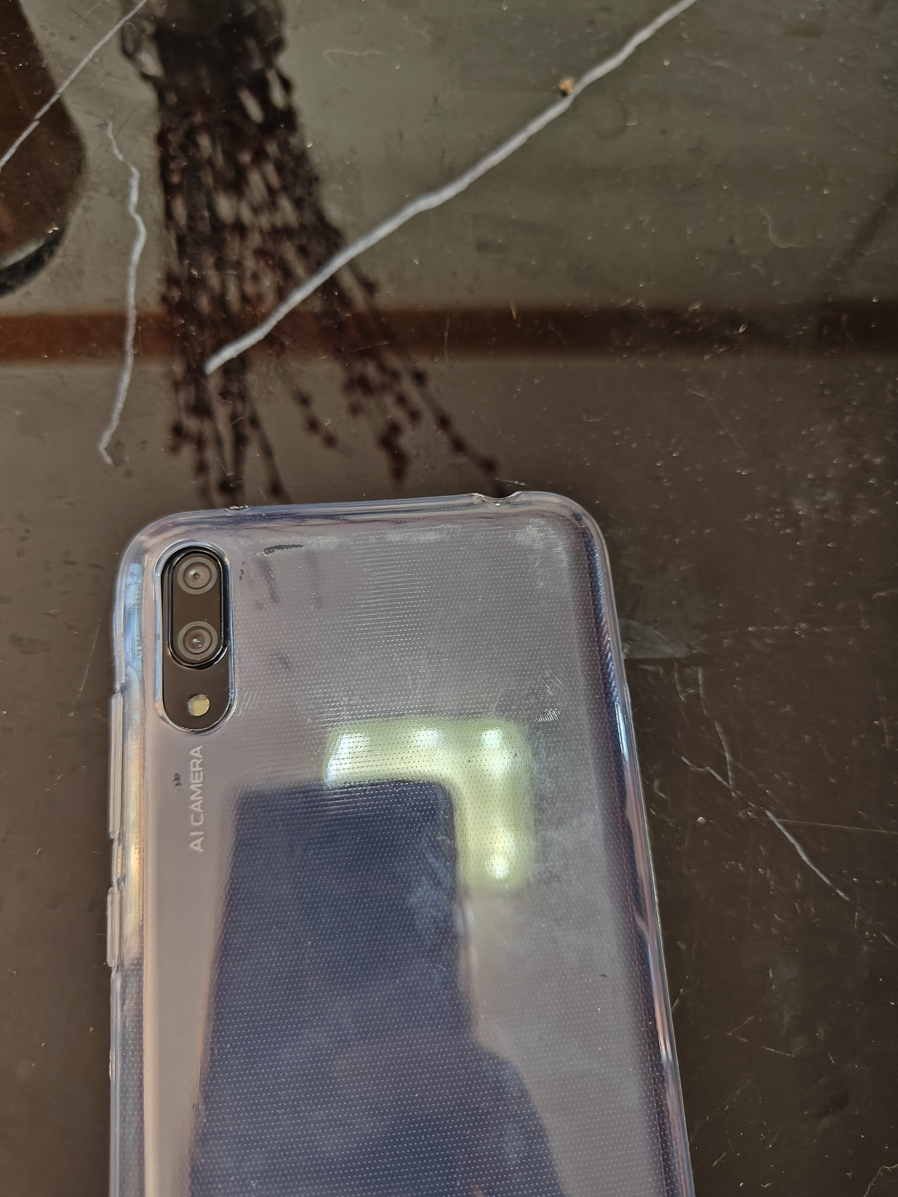 华为（HUAWEI）华为畅享9 二手手机 智能机 工作机4G 双卡 后置双摄智能美颜 幻夜黑 4G+64G  9成新 实拍图
