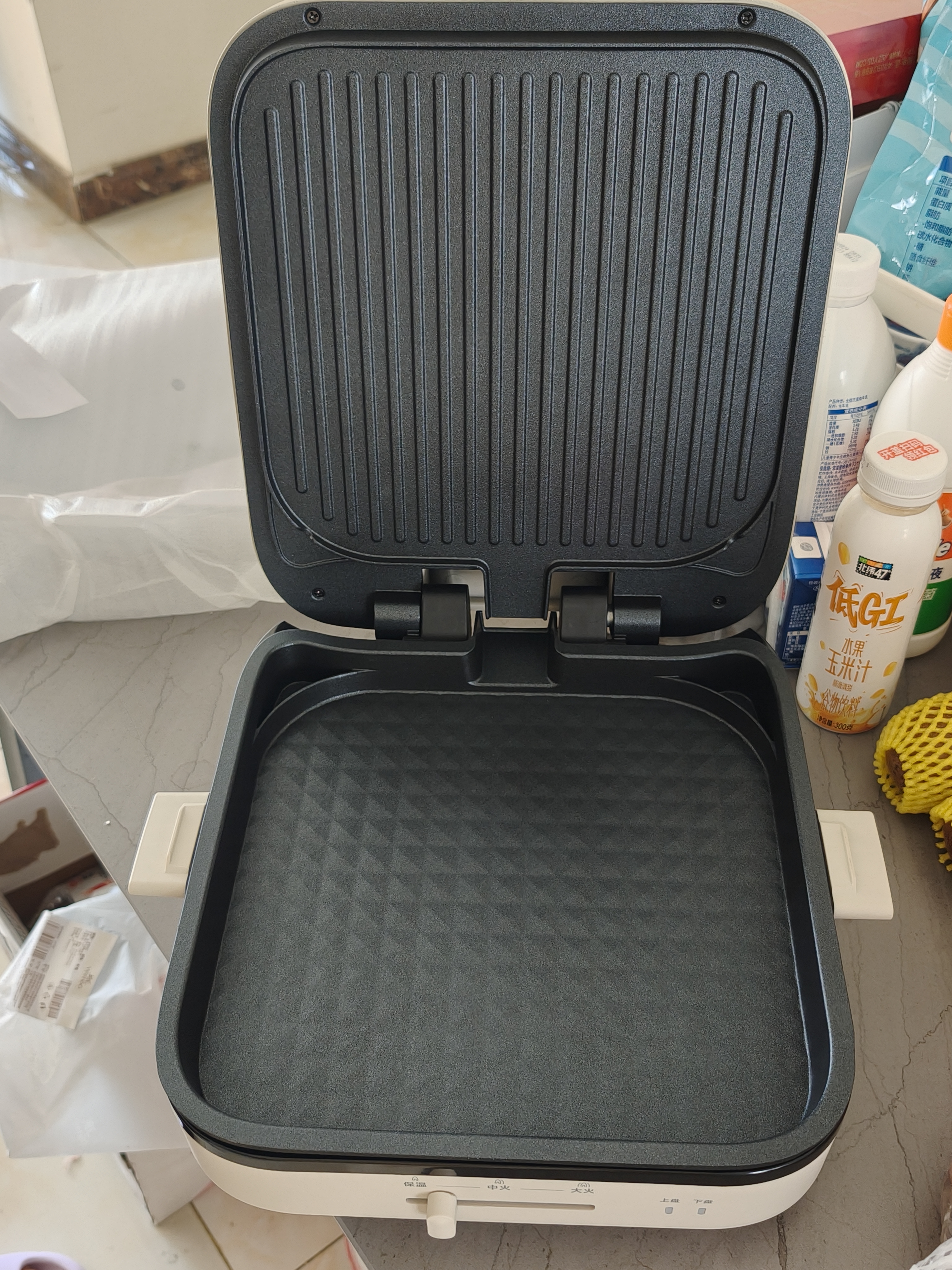 美的（Midea）电饼铛家用下盘可拆洗大火力三明治早餐机煎烤锅 方形双面加热加深大尺寸升级蒸汽烙饼烤肉锅28J51 实拍图