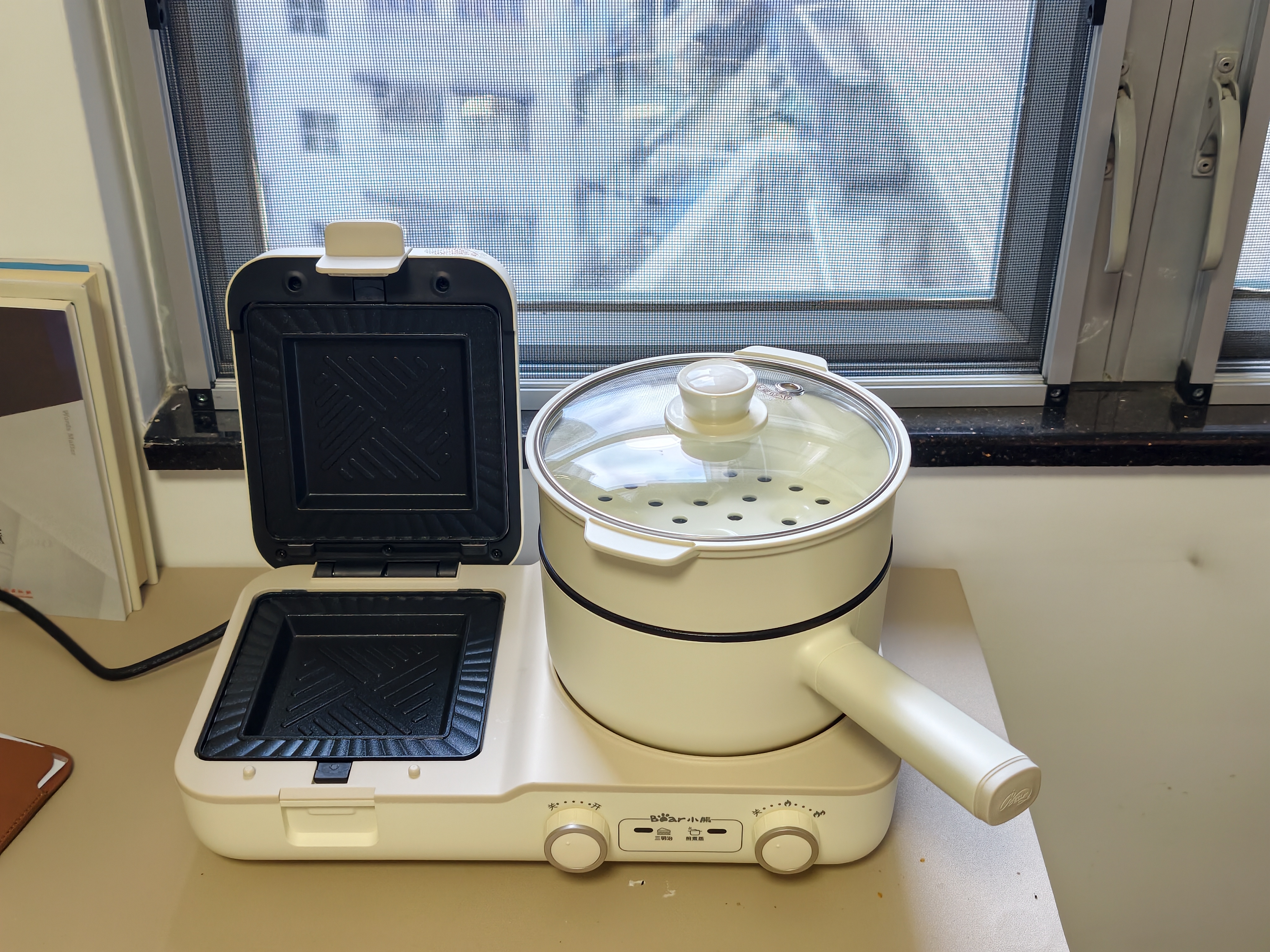 小熊（Bear）早餐机 三明治早餐机 多士炉面包机可拆煎饼锅下午茶轻食机小煮锅 一体机三明治机多功能  L01H1 实拍图