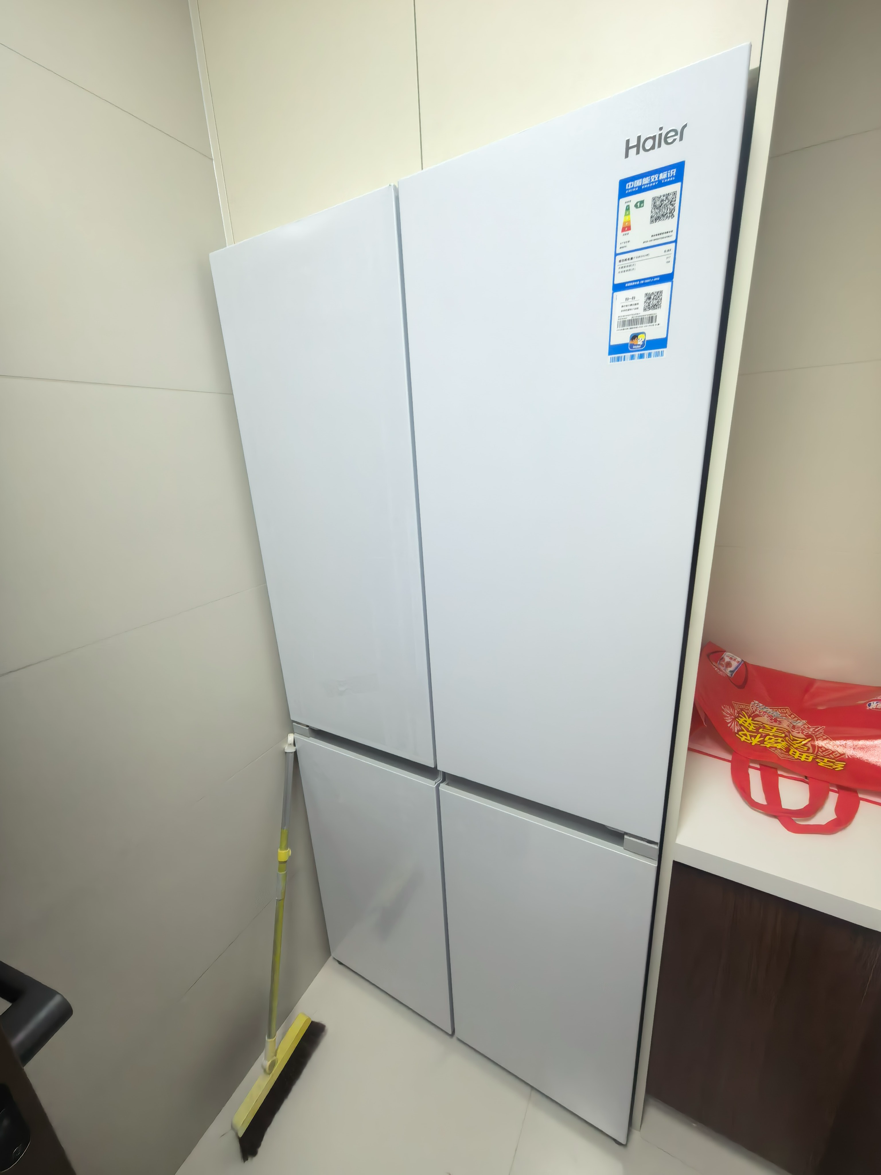 海尔（Haier）新款「山茶花2.0」冰箱501升十字门超薄零嵌入双系统双循环全空间净化风冷无霜一级能效电冰箱制冰 山茶花501白丨超薄零嵌丨全空间净化丨双系统带制冰 实拍图