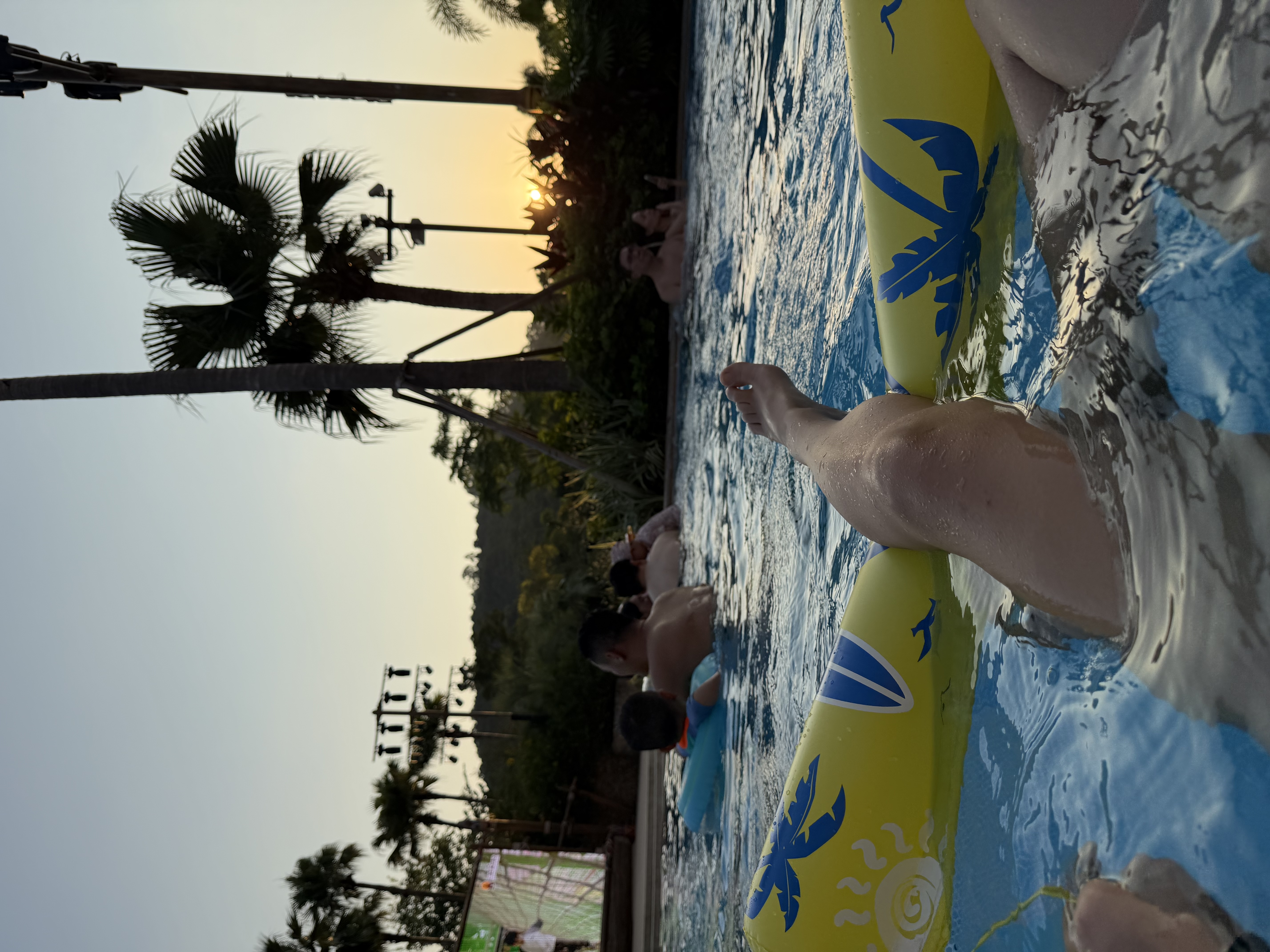 swimbobo户外水上成人小孩充气躺椅游泳圈浮床戏水浮力板 靠背网兜浮排 实拍图