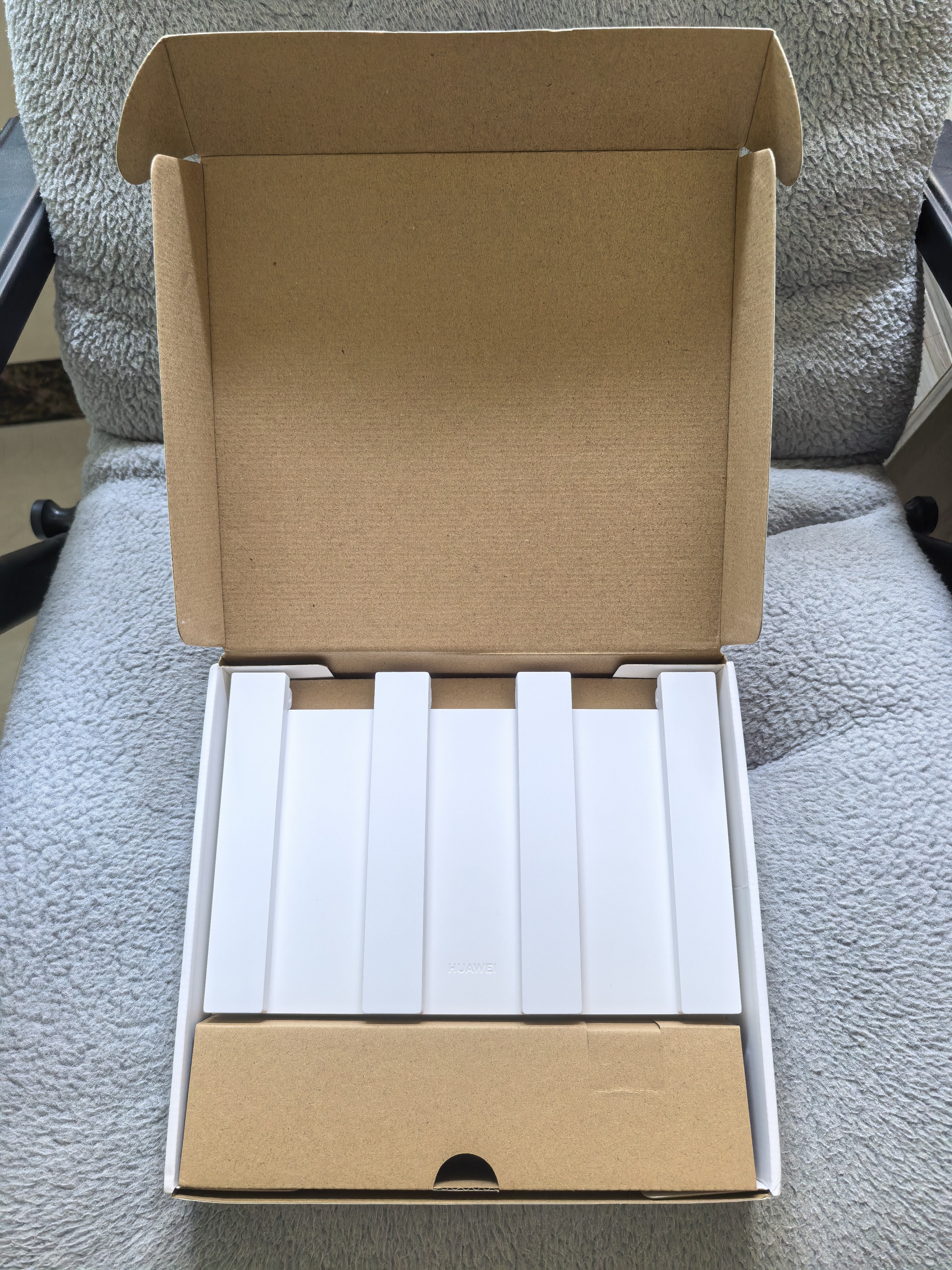 华为路由AX3 双频合一 自动优选 wifi6/多连不卡无线家用穿墙/AX3000/高速千兆路由器 实拍图