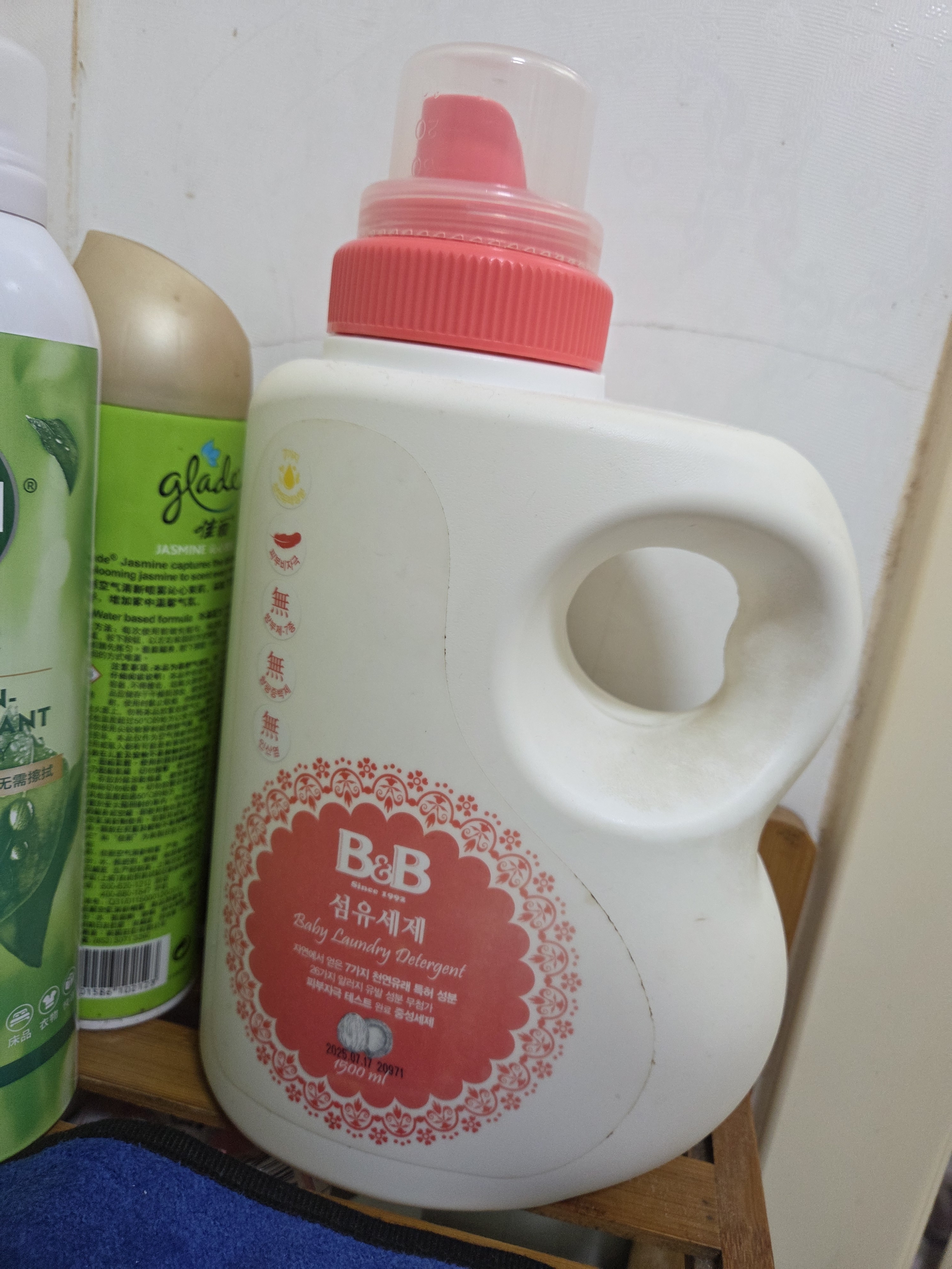 保宁（B&B）进口婴儿洗衣液宝宝专用内衣物清洁洗衣液温和植萃【2.6斤袋装】 实拍图