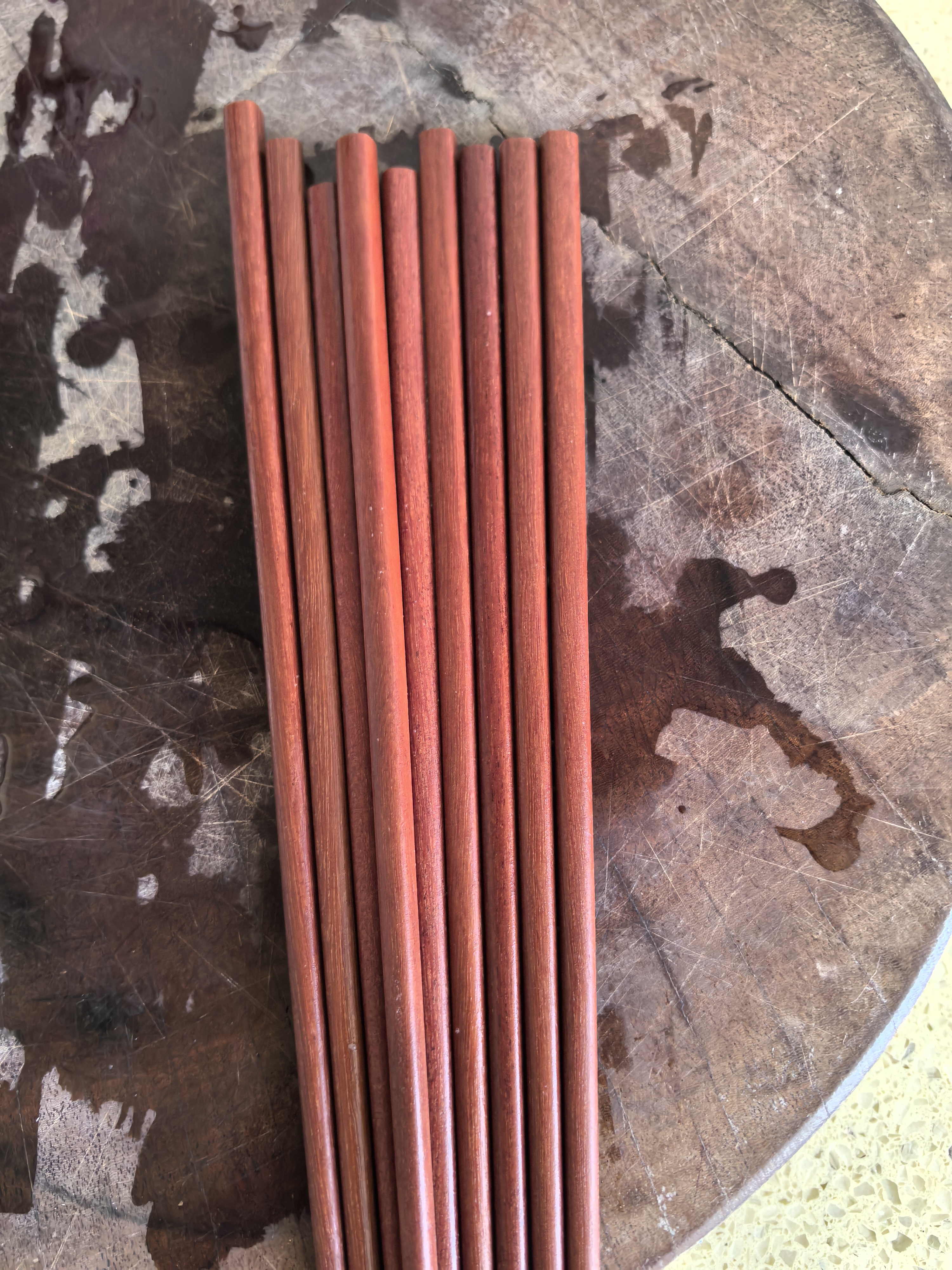 京东京造 红檀木筷子 家用木质抗菌实木筷家庭餐具套装【0漆0蜡】20双装 实拍图