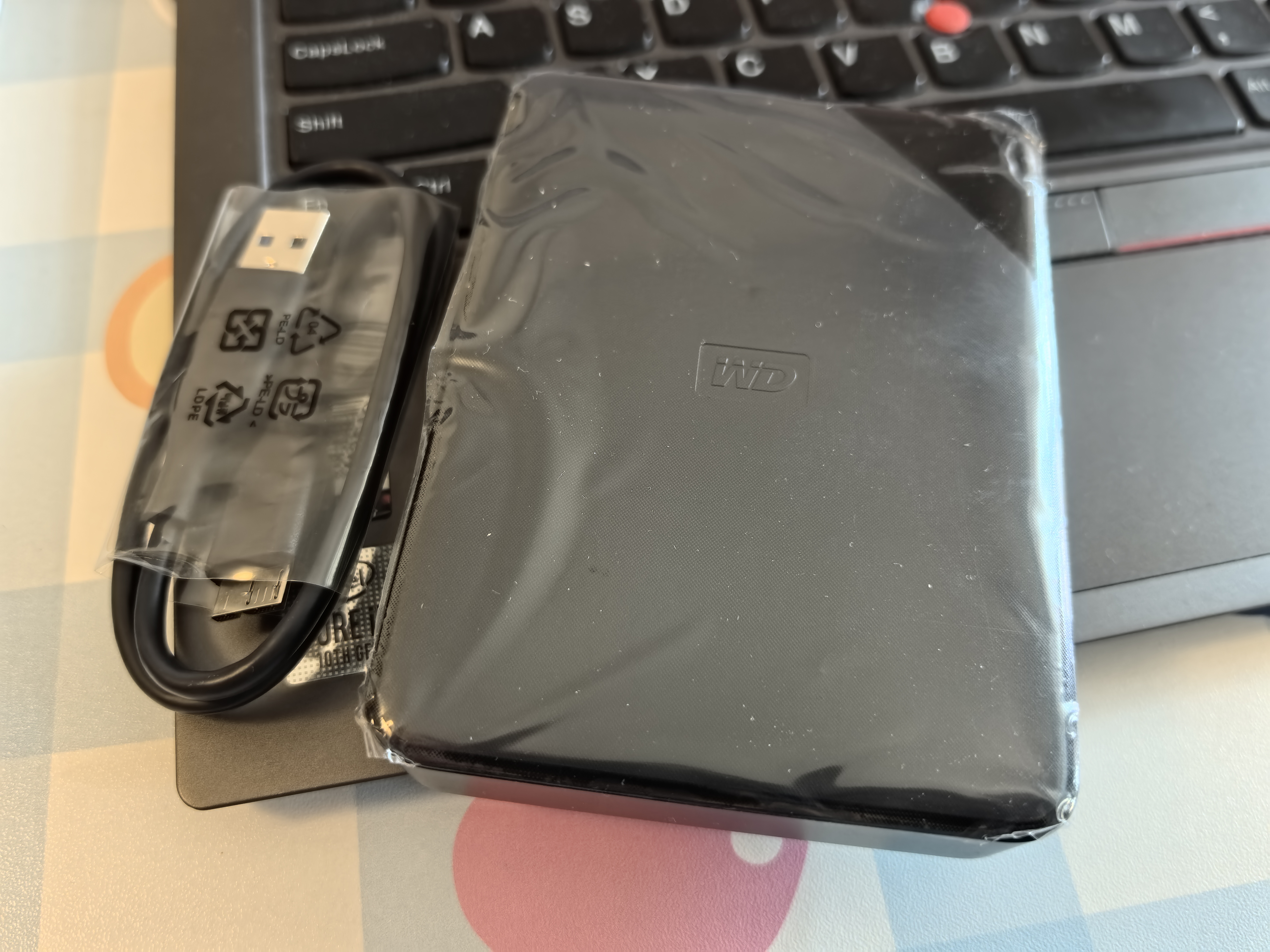 西部数据（WD）移动硬盘5TB USB3.0 SE系列 2.5英寸 机械硬盘 笔记本电脑外接 外置存储办公 大容量家庭存储 实拍图
