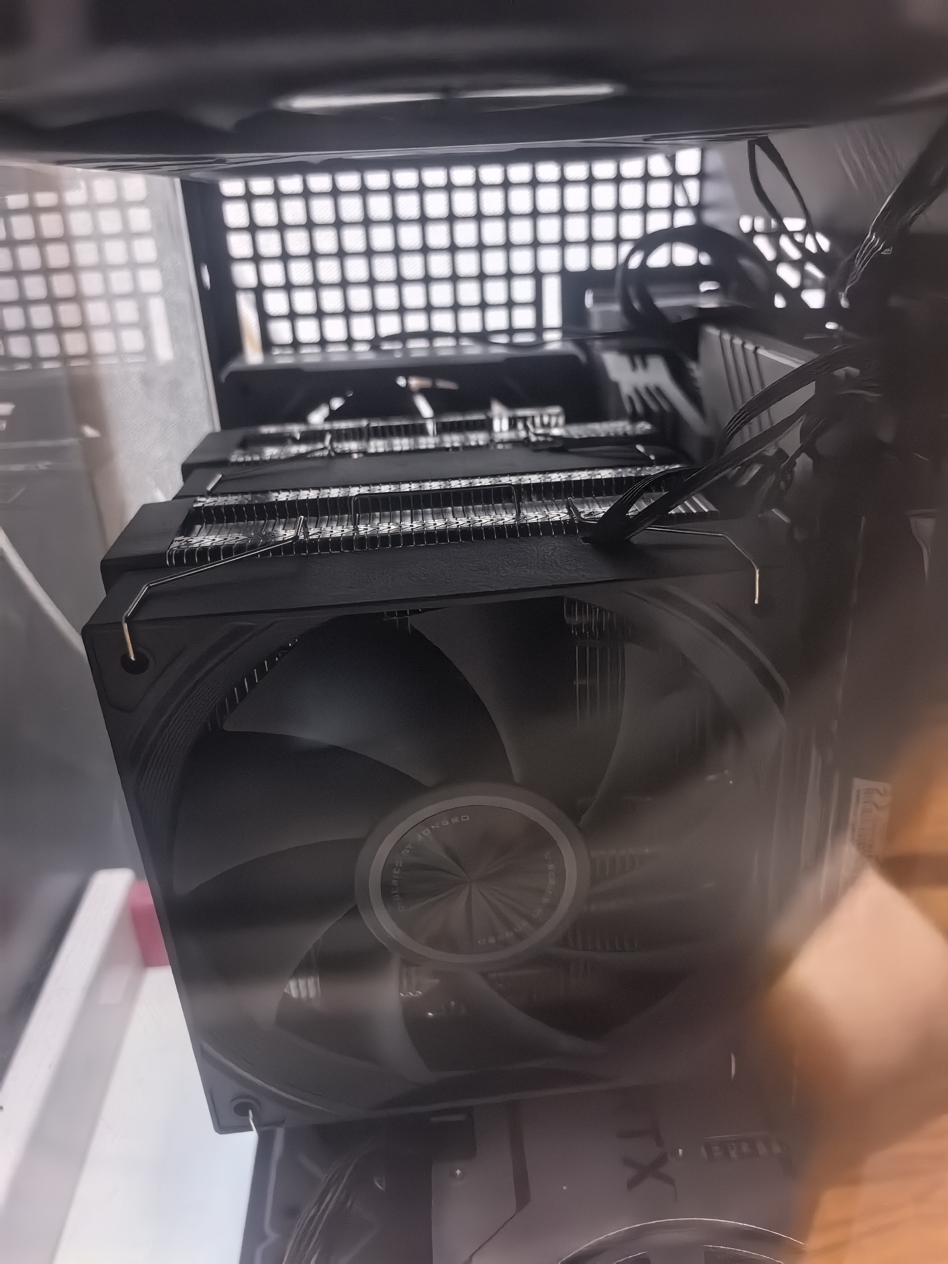 乔思伯（JONSBO）CR-1400E彩色版 CPU风冷散热器(4热管/七彩光效/PWM风扇/127mm/多平台/附硅脂) 实拍图