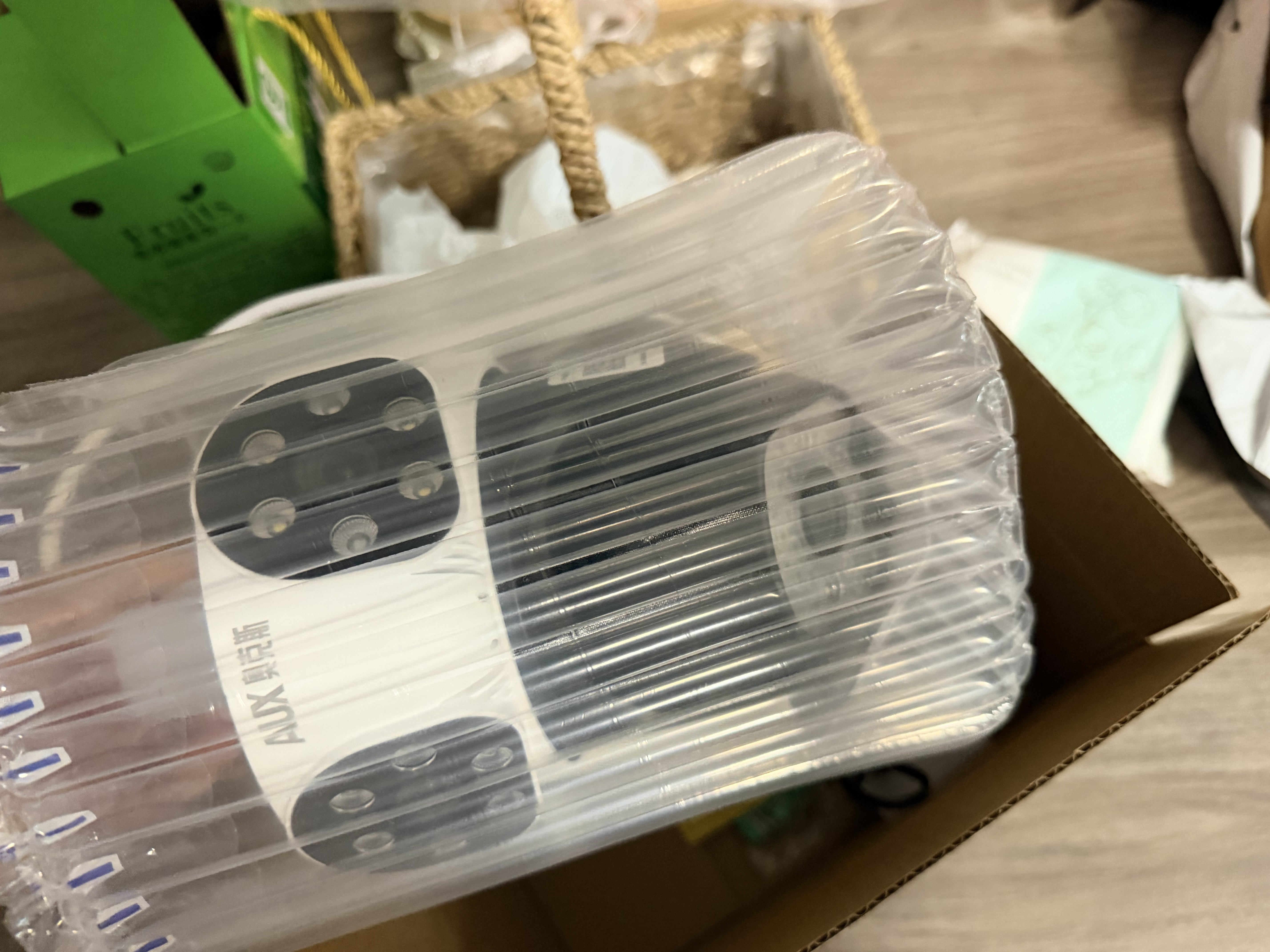 奥克斯三摄1500万摄像头室外防水家用监控无线wifi网络全彩夜视监控器360度无死角全景云台旋转手机远程 实拍图