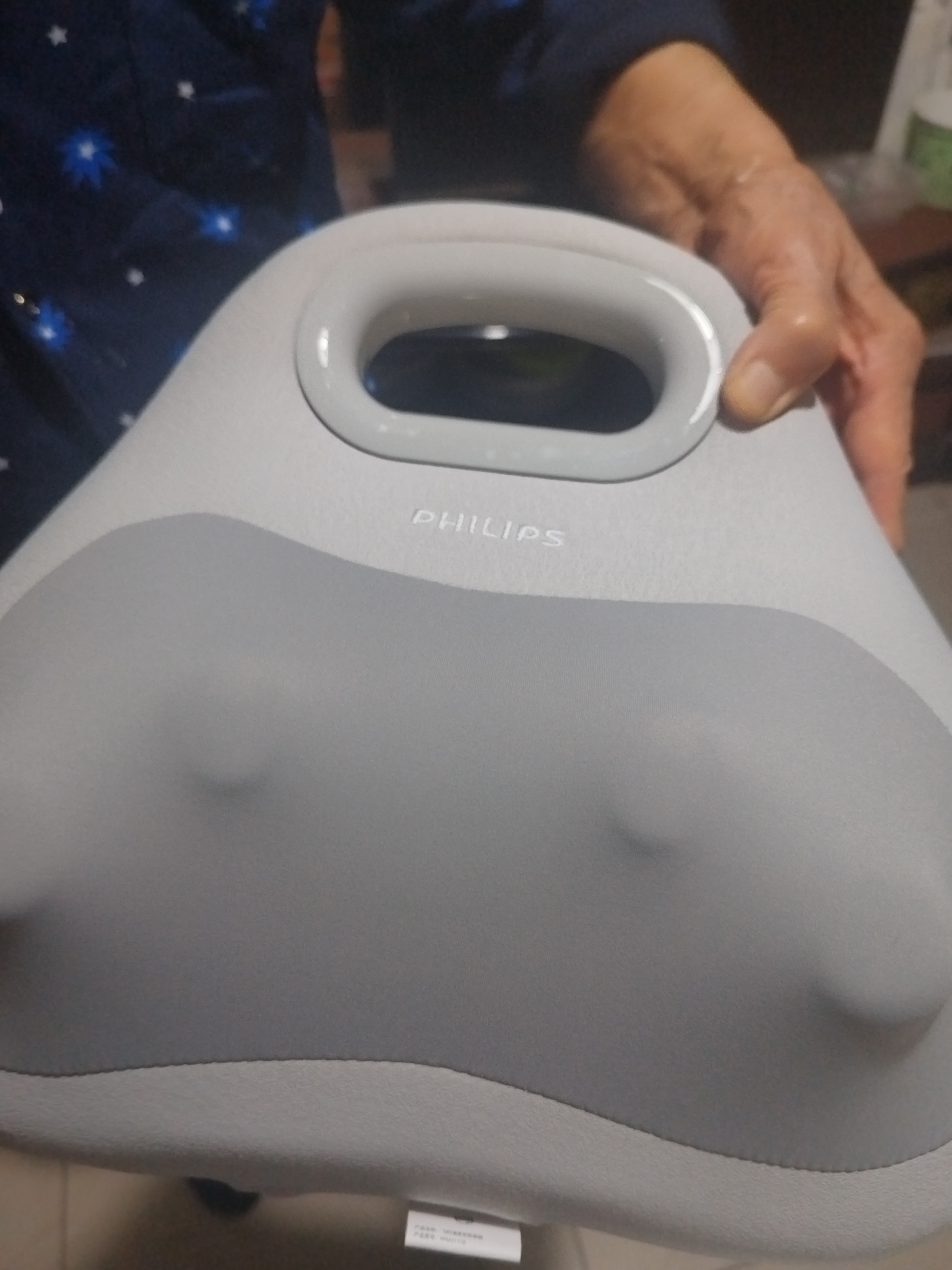 飞利浦（PHILIPS）腰部按摩仪按摩靠垫 肩颈腰背按摩器护腰热敷揉捏捶打送父母男女朋友生日礼物3117B 实拍图
