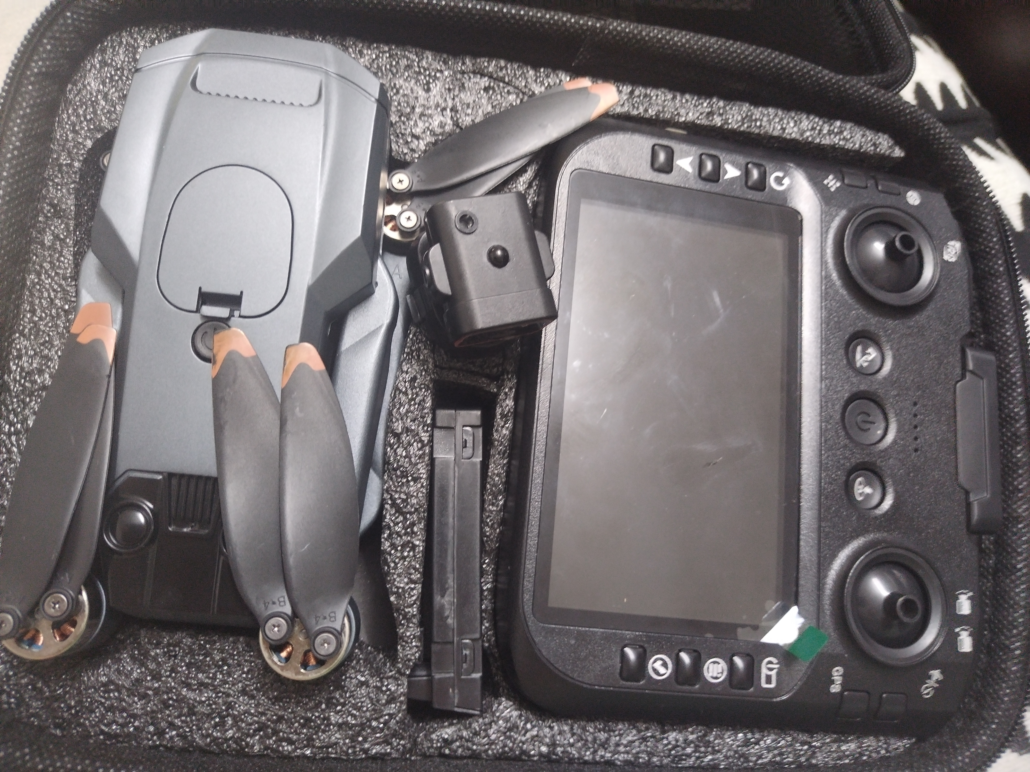 科学怪兽GPS无人机航拍5英寸高清大屏遥控飞机儿童玩具男孩生日礼物长续航 实拍图