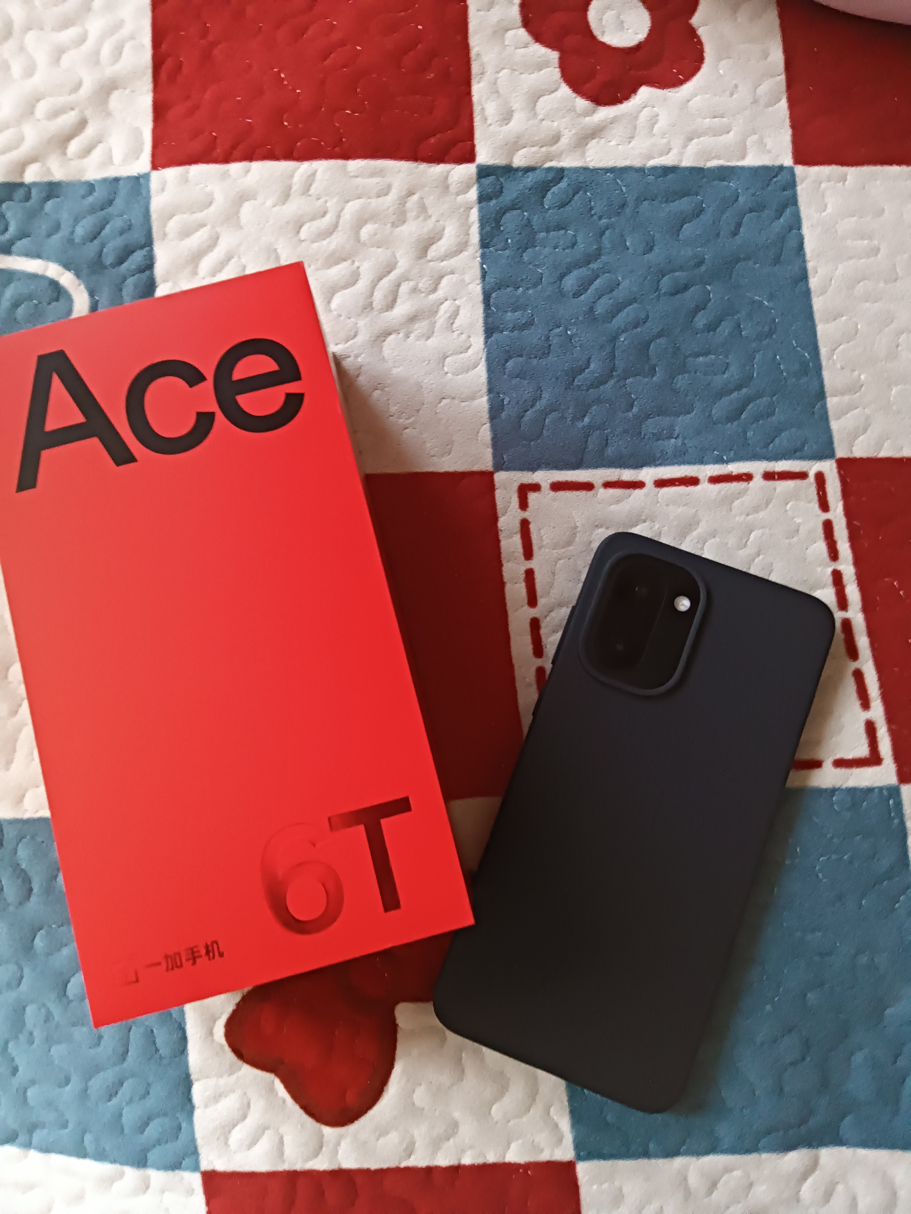 一加Ace 6T 16GB+512GB 黑色 oppo 第五代骁龙 8 165Hz 超高刷电竞屏 学生游戏电竞智能手机 国家补贴 实拍图
