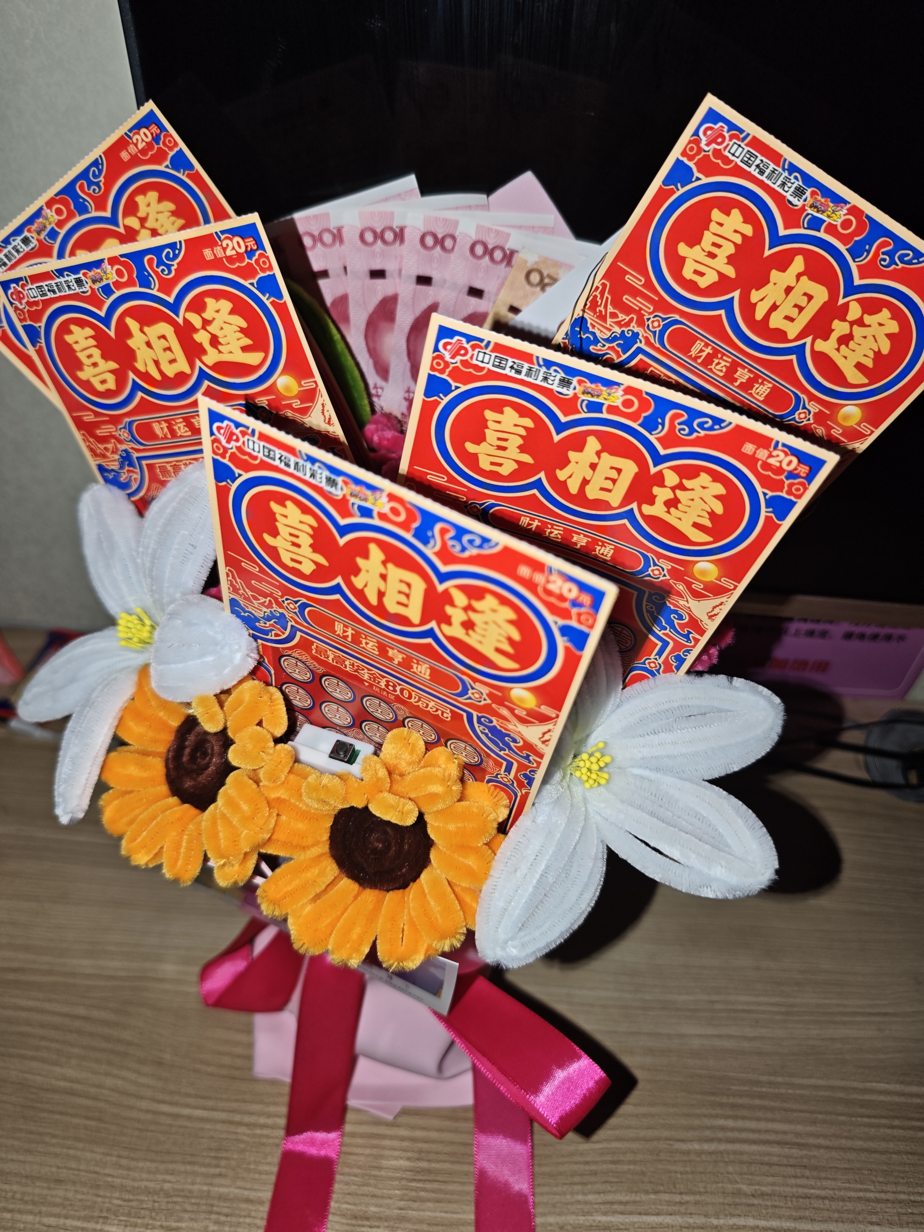 京东鲜花广志送美伢蜡笔小新永生玫瑰花束生日礼物女士送女友女生闺蜜老婆 实拍图