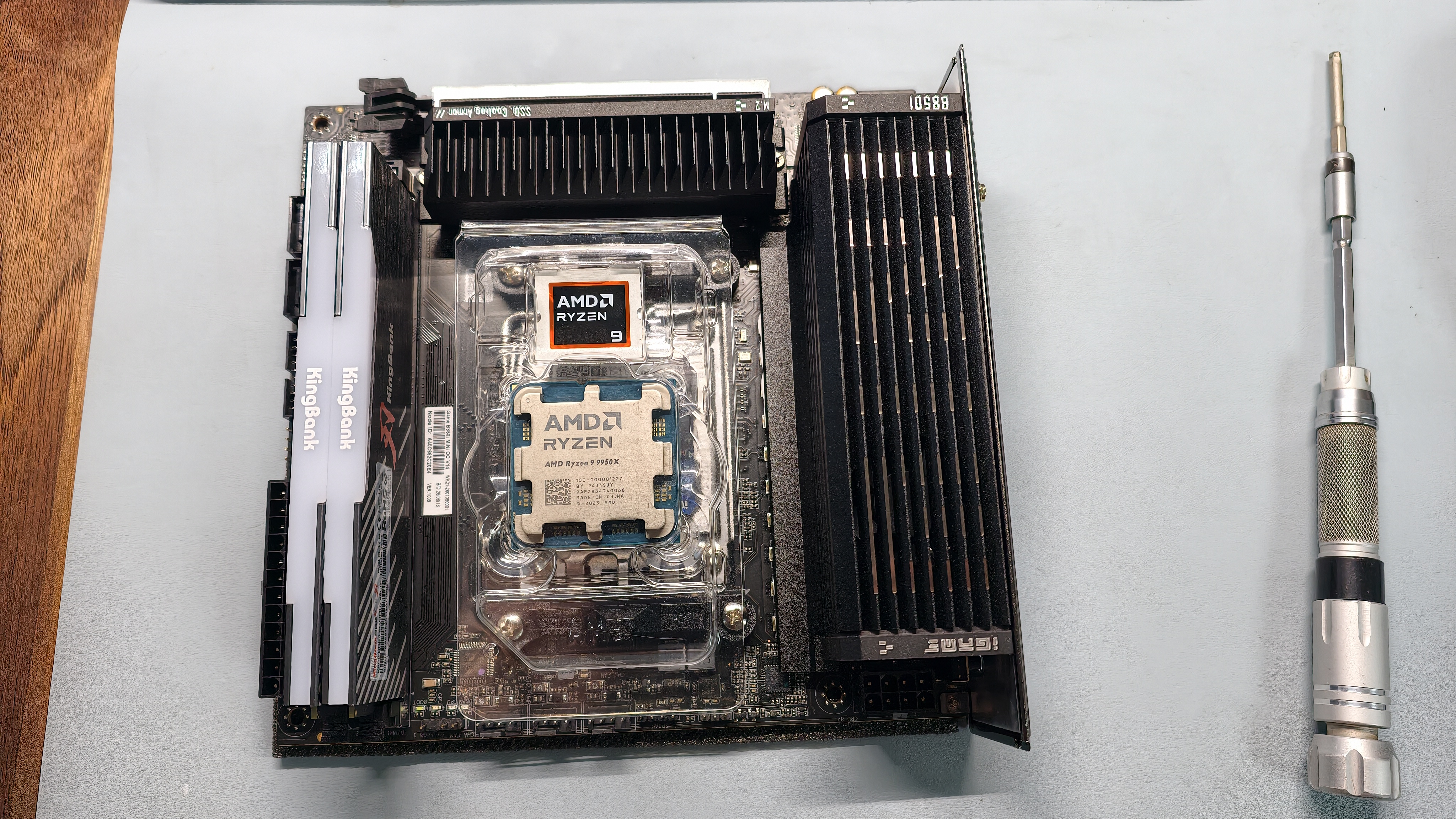 七彩虹（Colorful）iGame B850I MINI OC V14主板DDR5 支持CPU 9800X3D/9700X/7800X3D (AMD B850/socket AM5) 实拍图