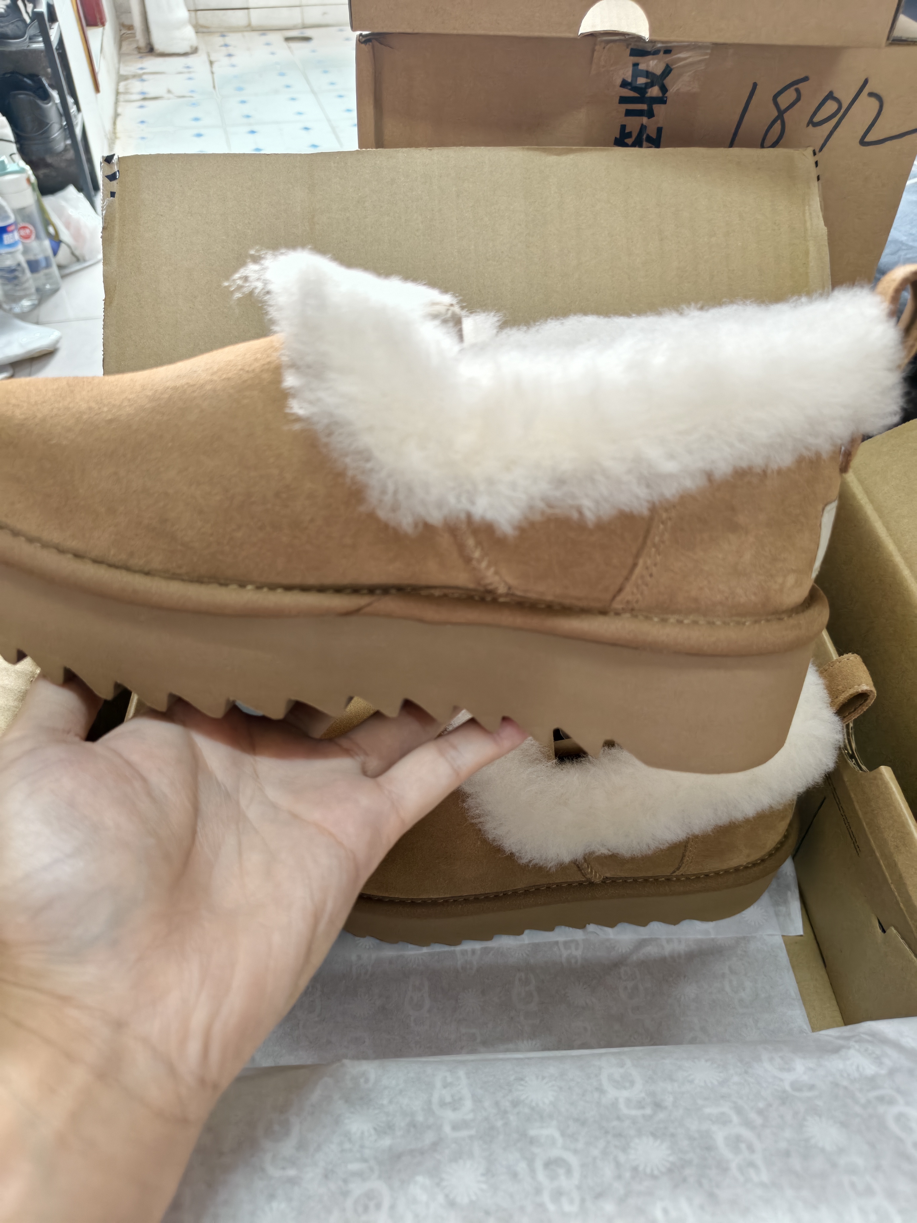 UGG【双11抢先购】秋季女士茸茸毛鞋领厚底休闲懒人毛毛鞋 1166733 CHE | 栗色 38 鞋款偏小，建议拍大一码 实拍图