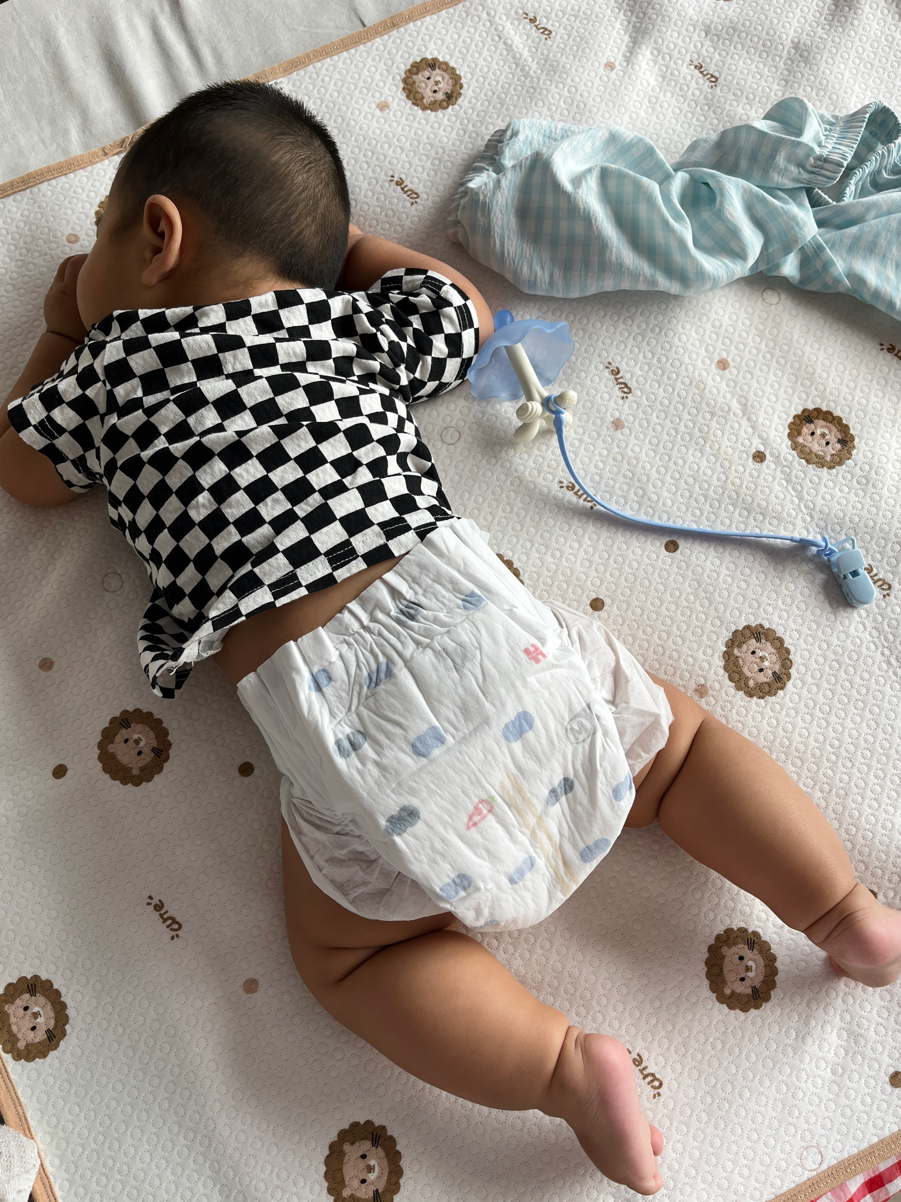 好奇（Huggies）屁屁面膜纸尿裤M12(6-11kg)尿不湿【新生顶配】 实拍图