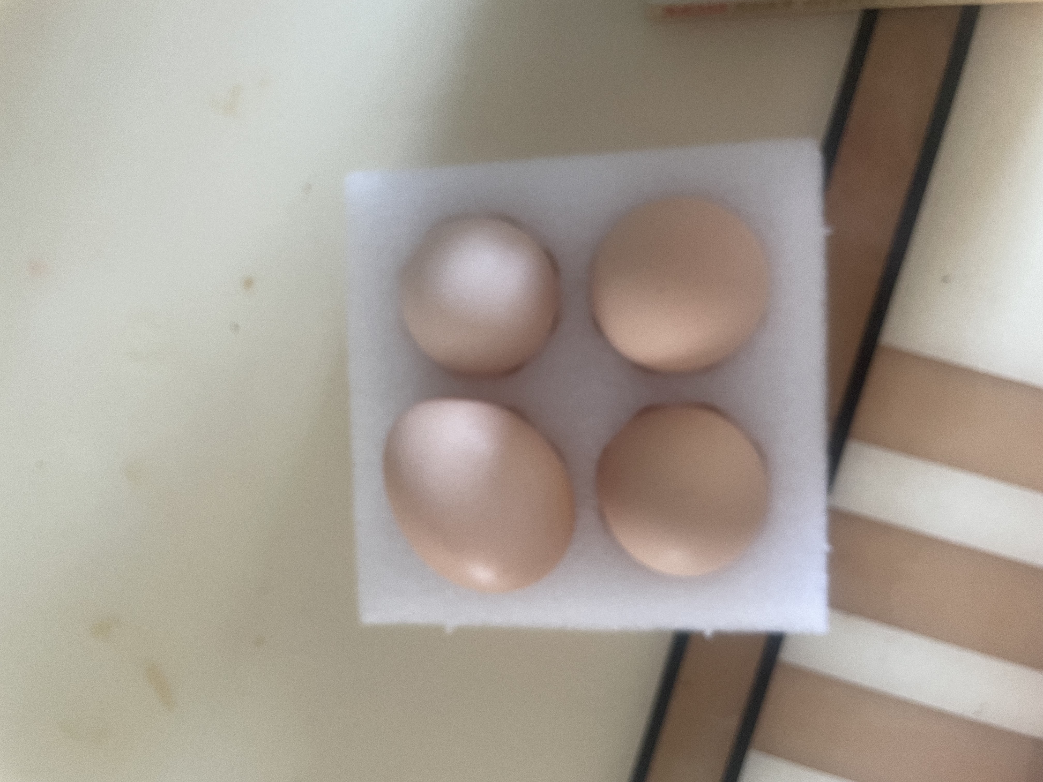 正大食品（CP）CP减醇可生食鲜鸡蛋 4枚212g优质蛋白  源头直发  京东自营 实拍图