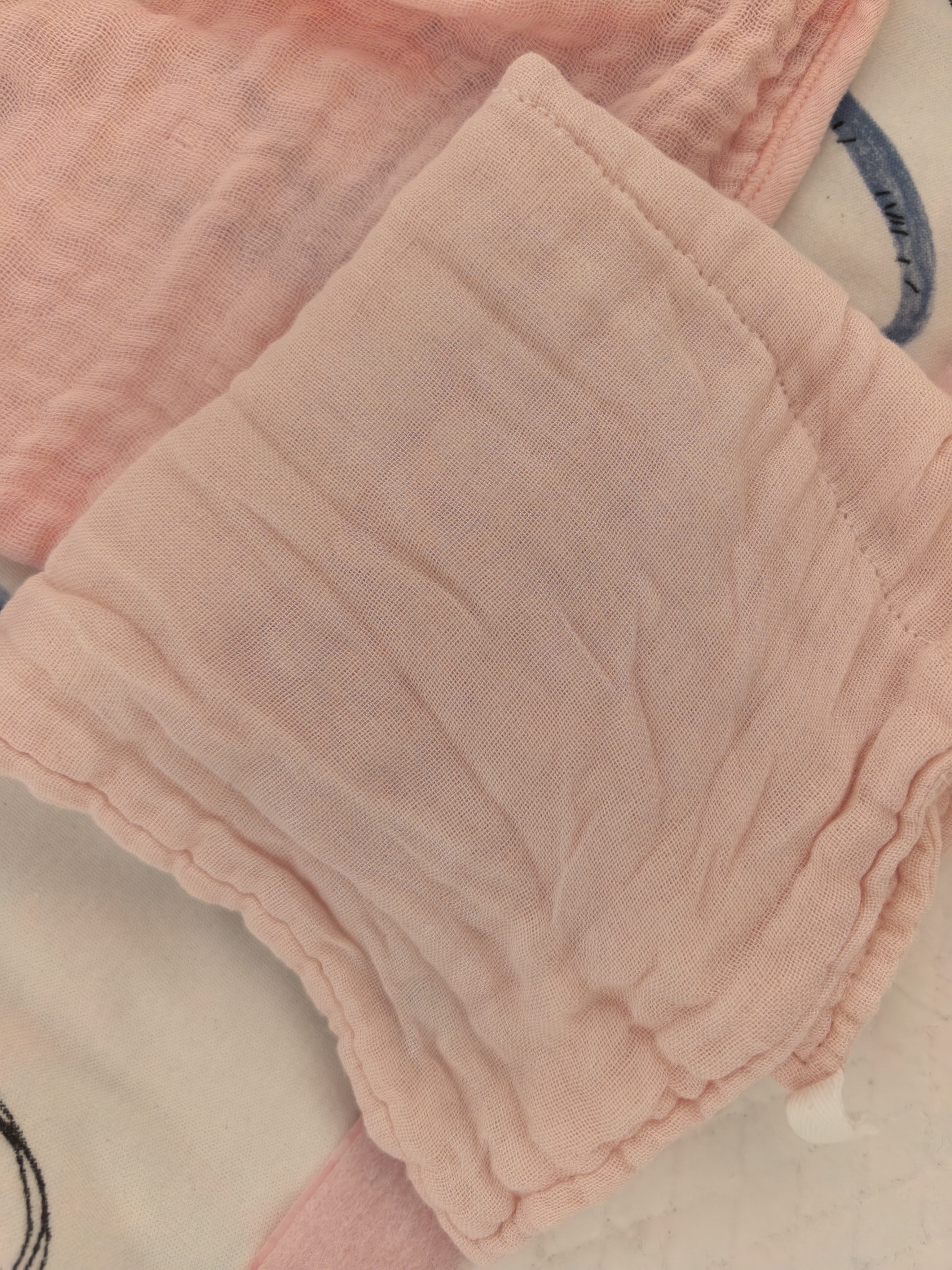全棉时代婴儿口水巾儿童小毛巾纯棉纱布抗菌防螨面巾30*50cm蓝黄紫3条/盒 实拍图