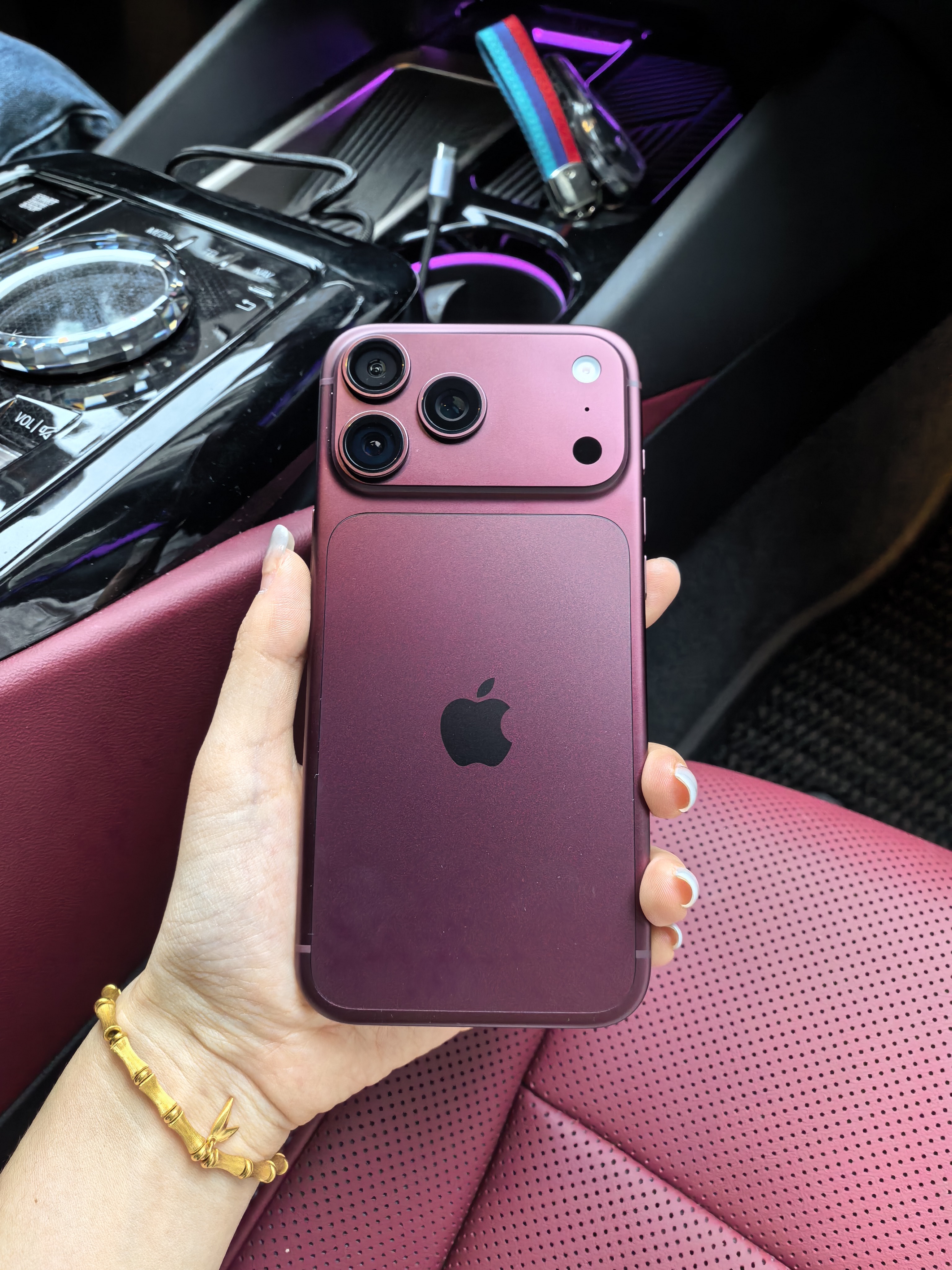倍思【AR增透抗反光】适用iPhone17Promax钢化膜苹果17Promax手机膜全屏高清无尘仓贴膜保护膜2片装 实拍图