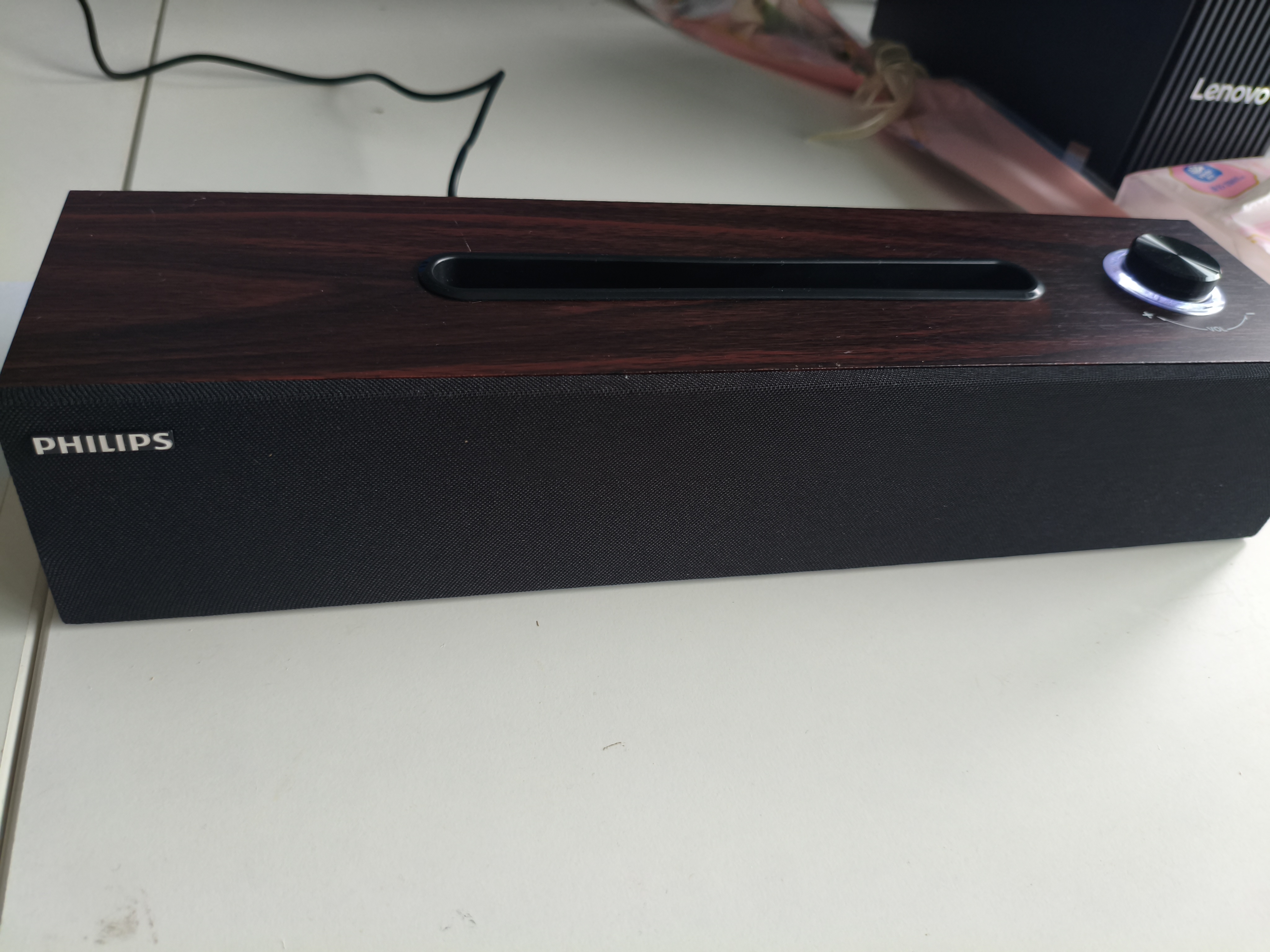 飞利浦（PHILIPS）蓝牙音箱电脑音响木质家用桌面低音炮多媒体台式笔记本有线长条手机支架游戏音响礼物木纹SPA3808 实拍图