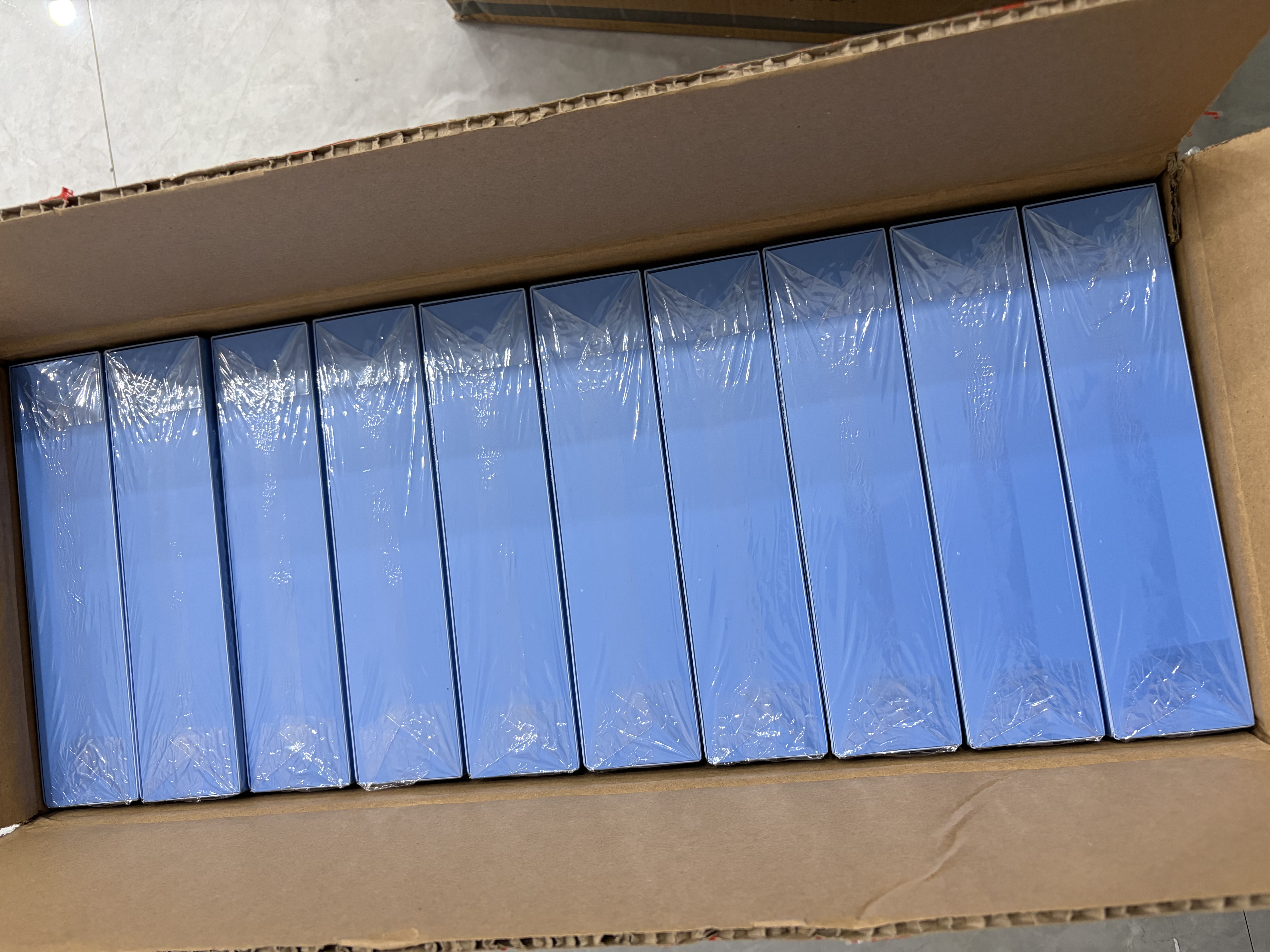 得力（deli）10只55mm文件盒档案盒资料盒加厚办公财务文件资料票据试卷收纳 27706 蓝色得力办公好物 实拍图