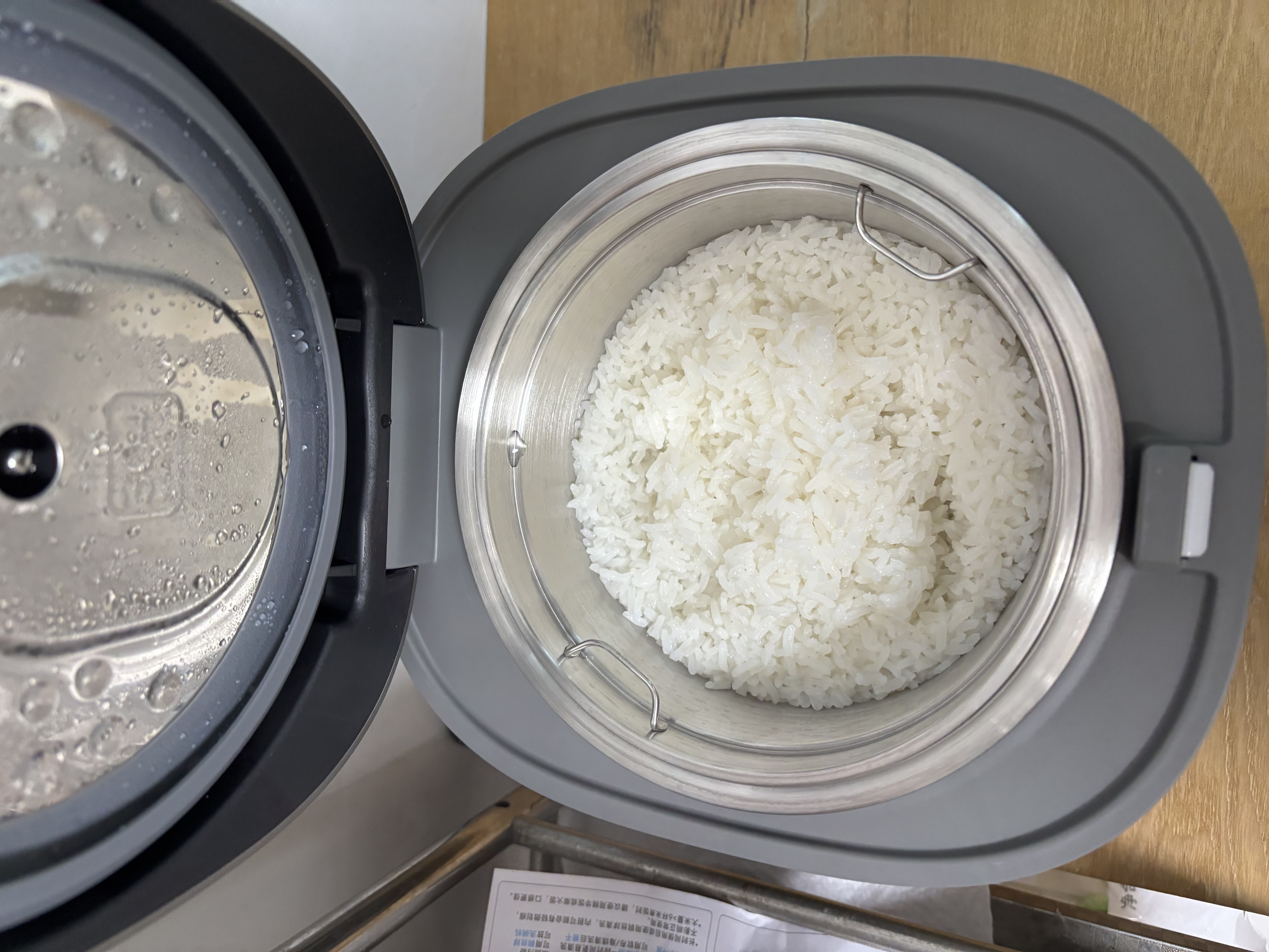 美的（Midea）电饭煲小型1-2-3人0涂层316L母婴级不锈钢2L家用低糖沥米饭迷你电饭锅微压AFB2022LS 实拍图