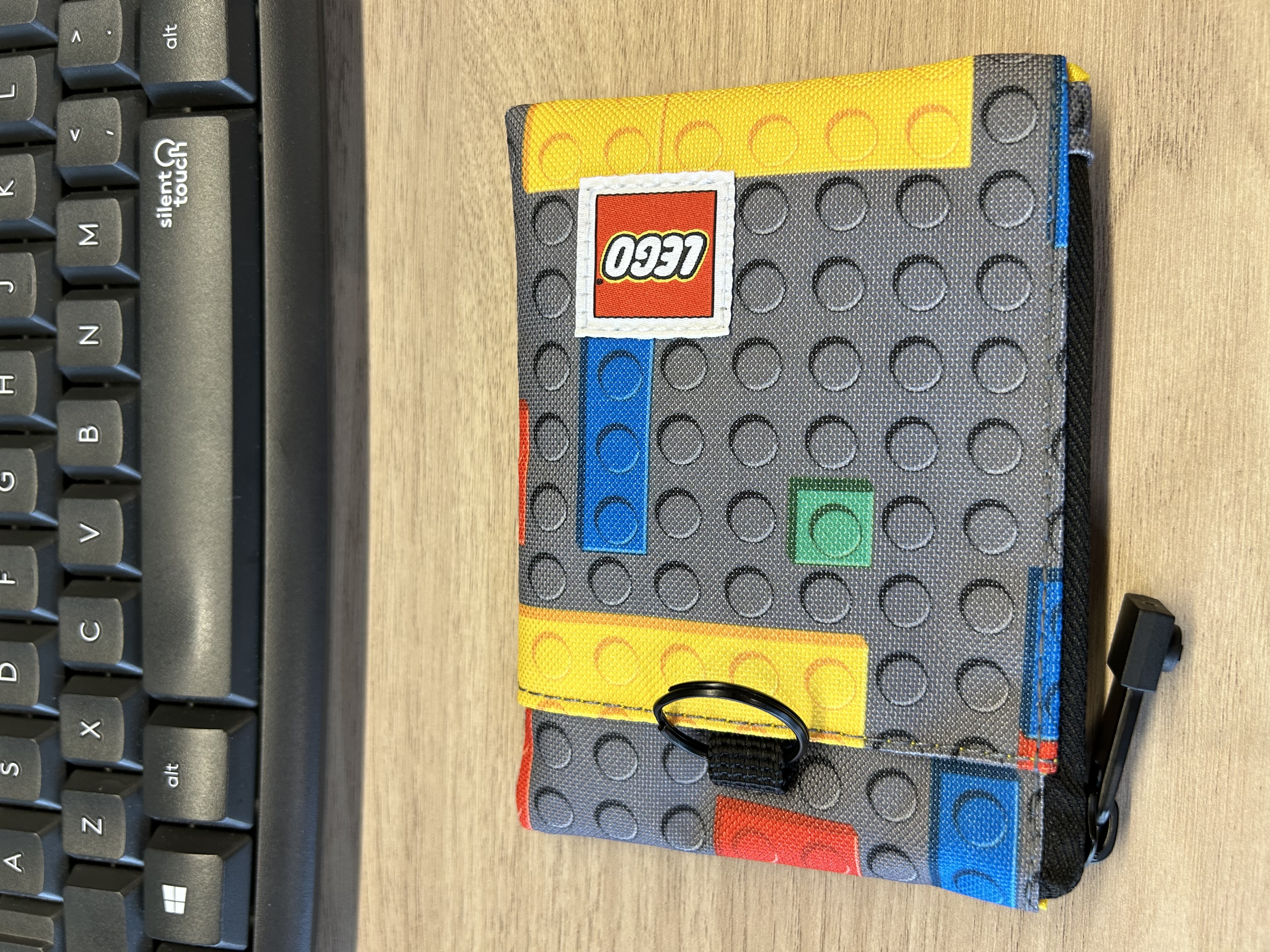 乐高（LEGO）卡包儿童卡套学生零钱小包便捷新款可爱迷你收纳袋彩色积木20330 实拍图